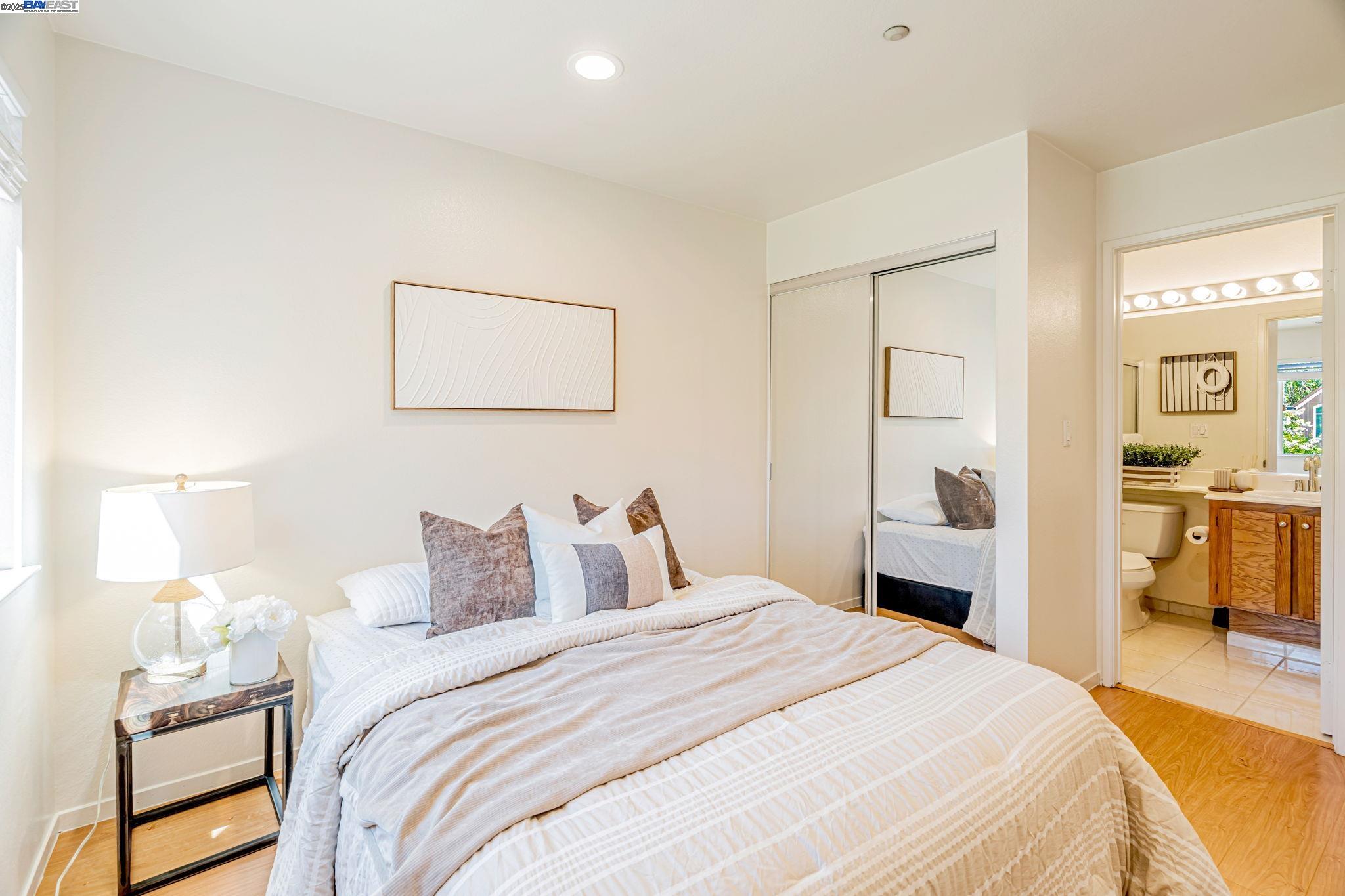 Detail Gallery Image 18 of 44 For 6978 Gregorich Drive #D,  San Jose,  CA 95138 - 2 Beds | 2/1 Baths