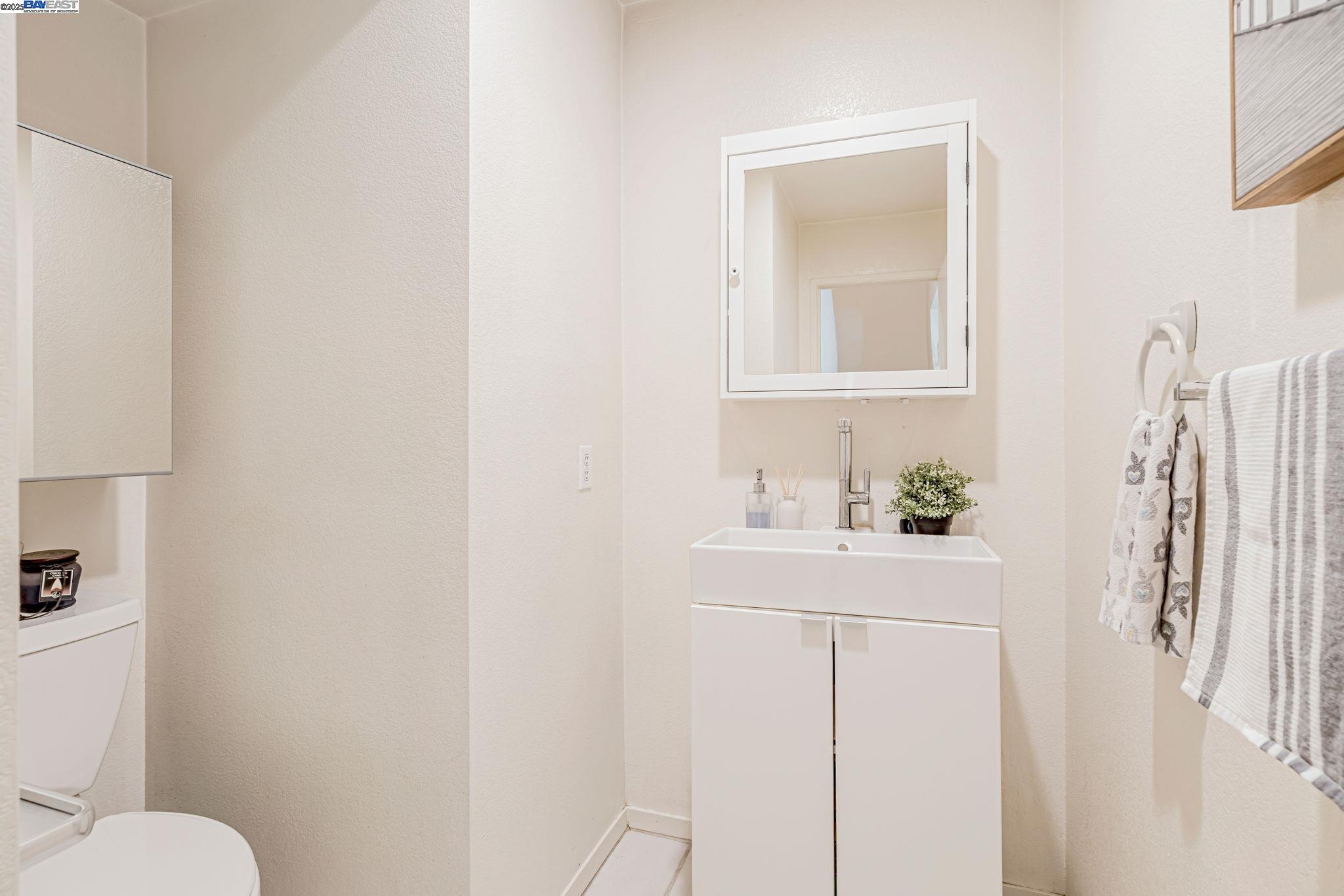 Detail Gallery Image 23 of 44 For 6978 Gregorich Drive #D,  San Jose,  CA 95138 - 2 Beds | 2/1 Baths