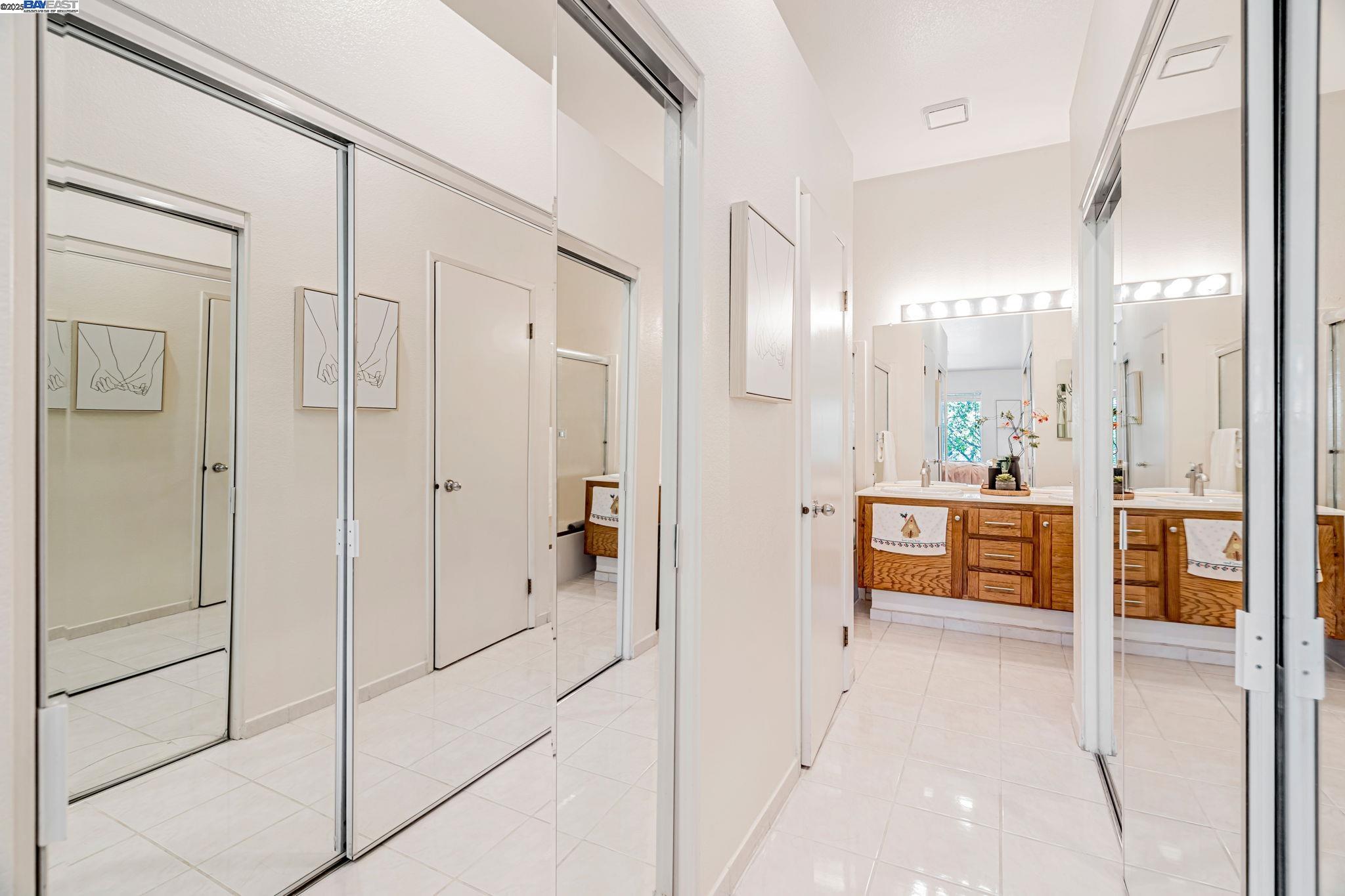 Detail Gallery Image 26 of 44 For 6978 Gregorich Drive #D,  San Jose,  CA 95138 - 2 Beds | 2/1 Baths