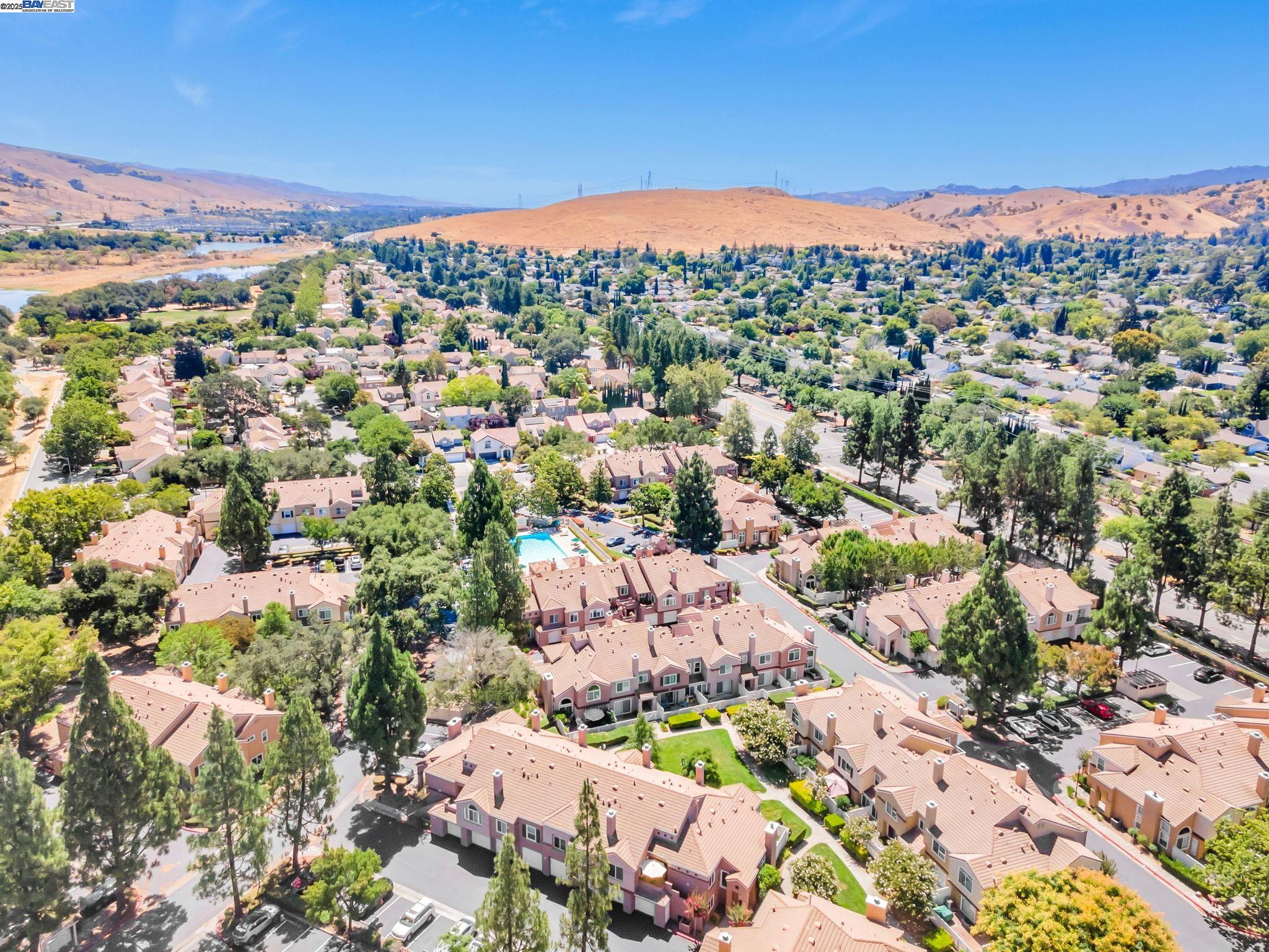 Detail Gallery Image 40 of 44 For 6978 Gregorich Drive #D,  San Jose,  CA 95138 - 2 Beds | 2/1 Baths