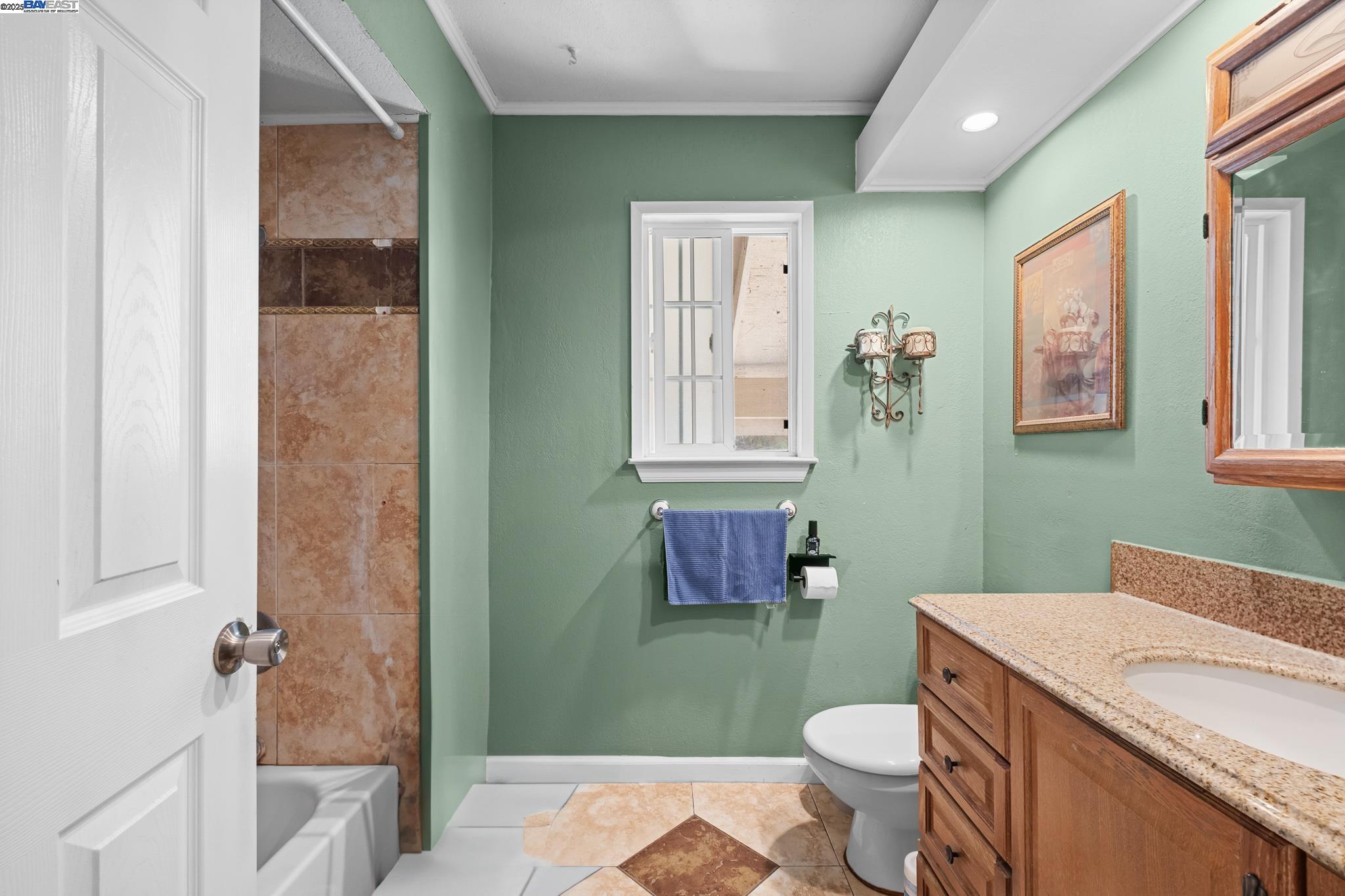 Detail Gallery Image 29 of 50 For 4996 Eberly Dr, San Jose,  CA 95111 - 5 Beds | 3/1 Baths