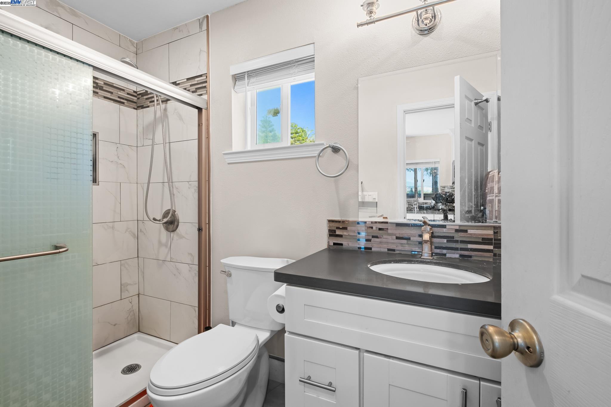 Detail Gallery Image 37 of 50 For 4996 Eberly Dr, San Jose,  CA 95111 - 5 Beds | 3/1 Baths