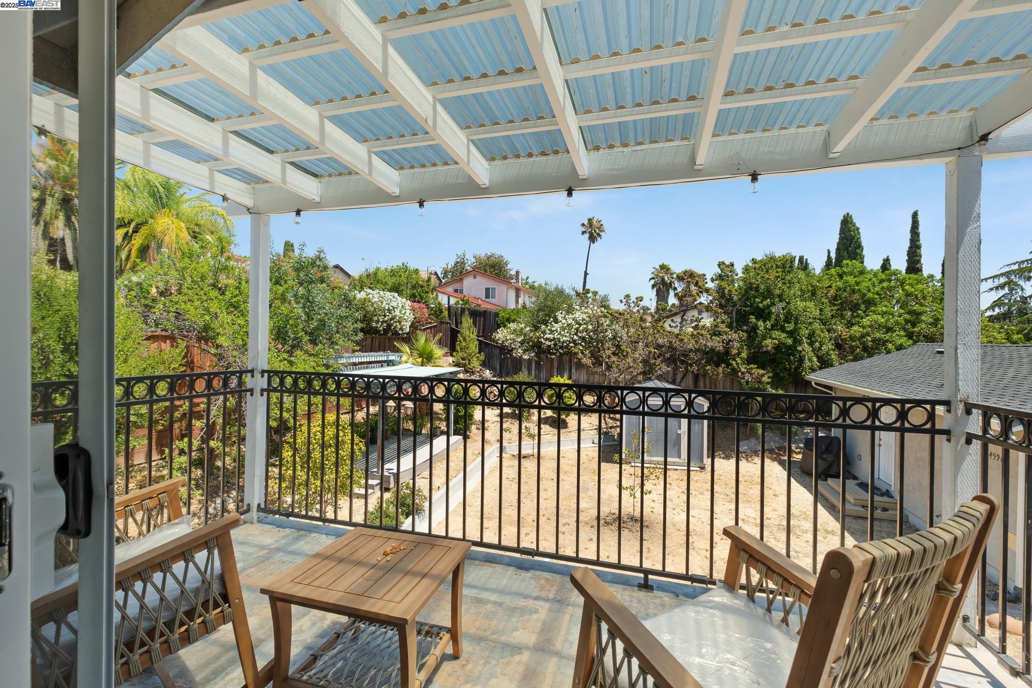 Detail Gallery Image 38 of 50 For 4996 Eberly Dr, San Jose,  CA 95111 - 5 Beds | 3/1 Baths