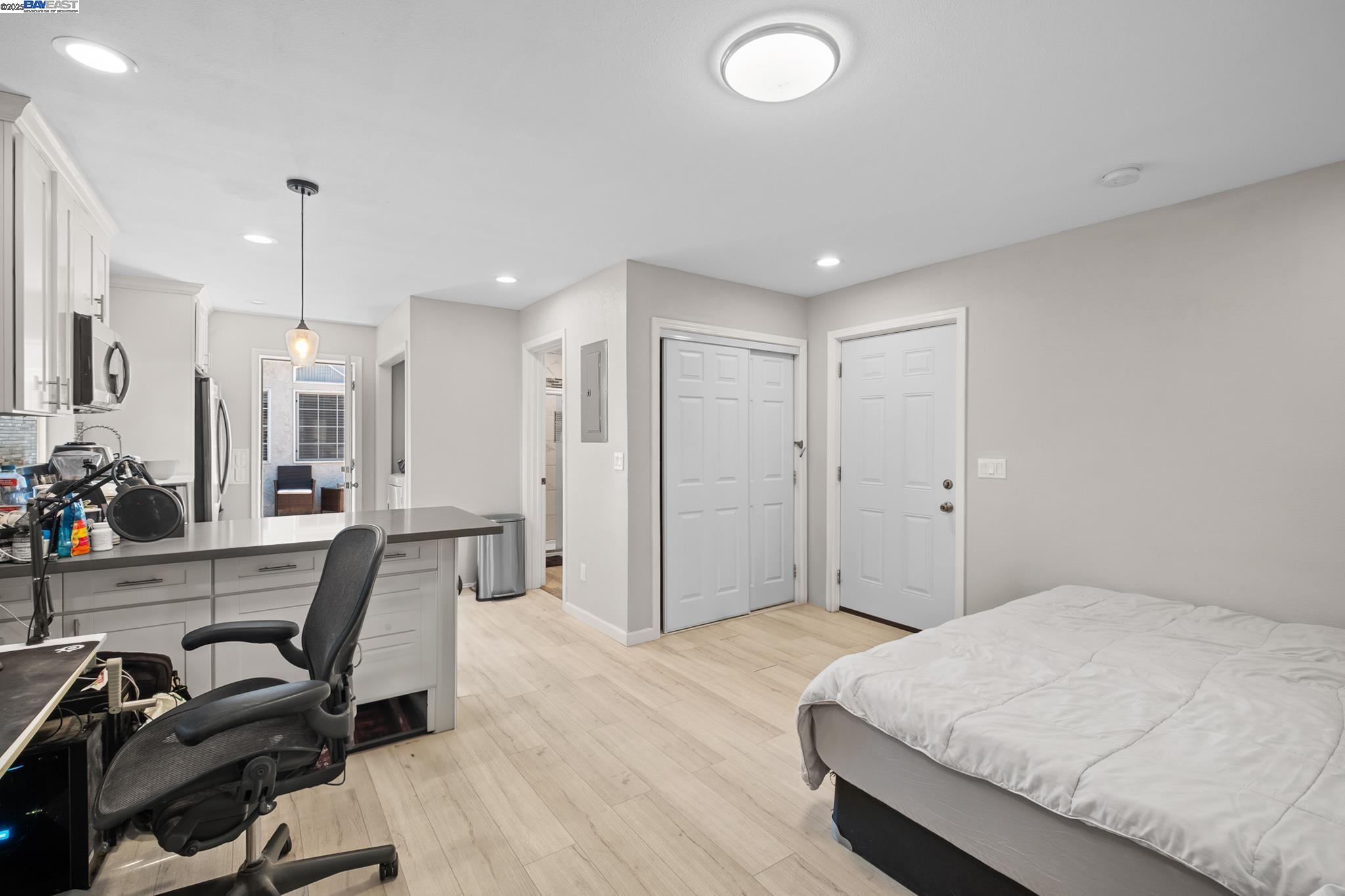 Detail Gallery Image 49 of 50 For 4996 Eberly Dr, San Jose,  CA 95111 - 5 Beds | 3/1 Baths