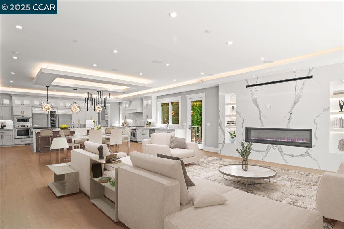 Detail Gallery Image 14 of 52 For 74 Middlefield Rd, Atherton,  CA 94027 - 9 Beds | 9/1 Baths