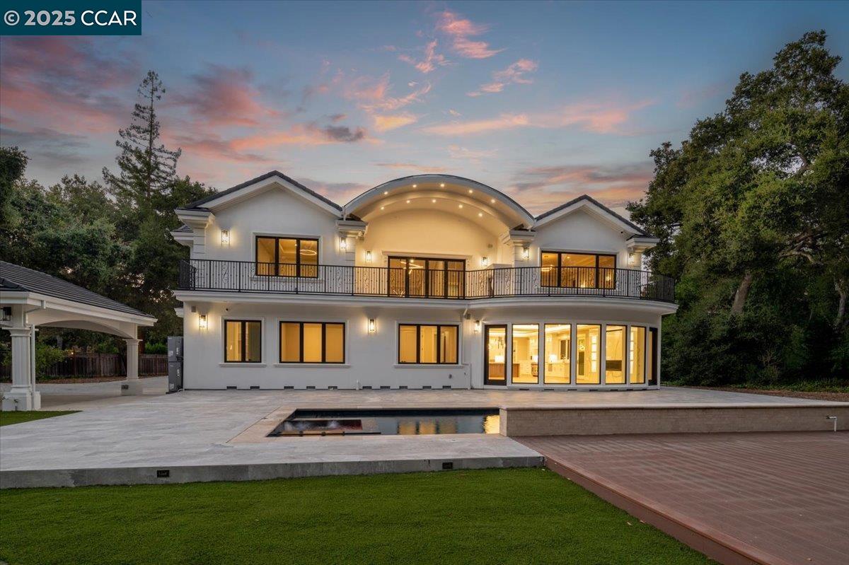 Detail Gallery Image 42 of 52 For 74 Middlefield Rd, Atherton,  CA 94027 - 7 Beds | 7/1 Baths