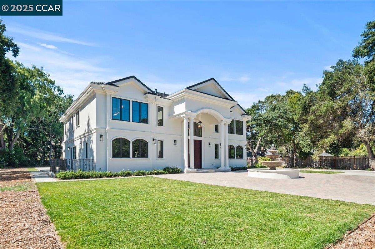 Detail Gallery Image 45 of 52 For 74 Middlefield Rd, Atherton,  CA 94027 - 9 Beds | 9/1 Baths