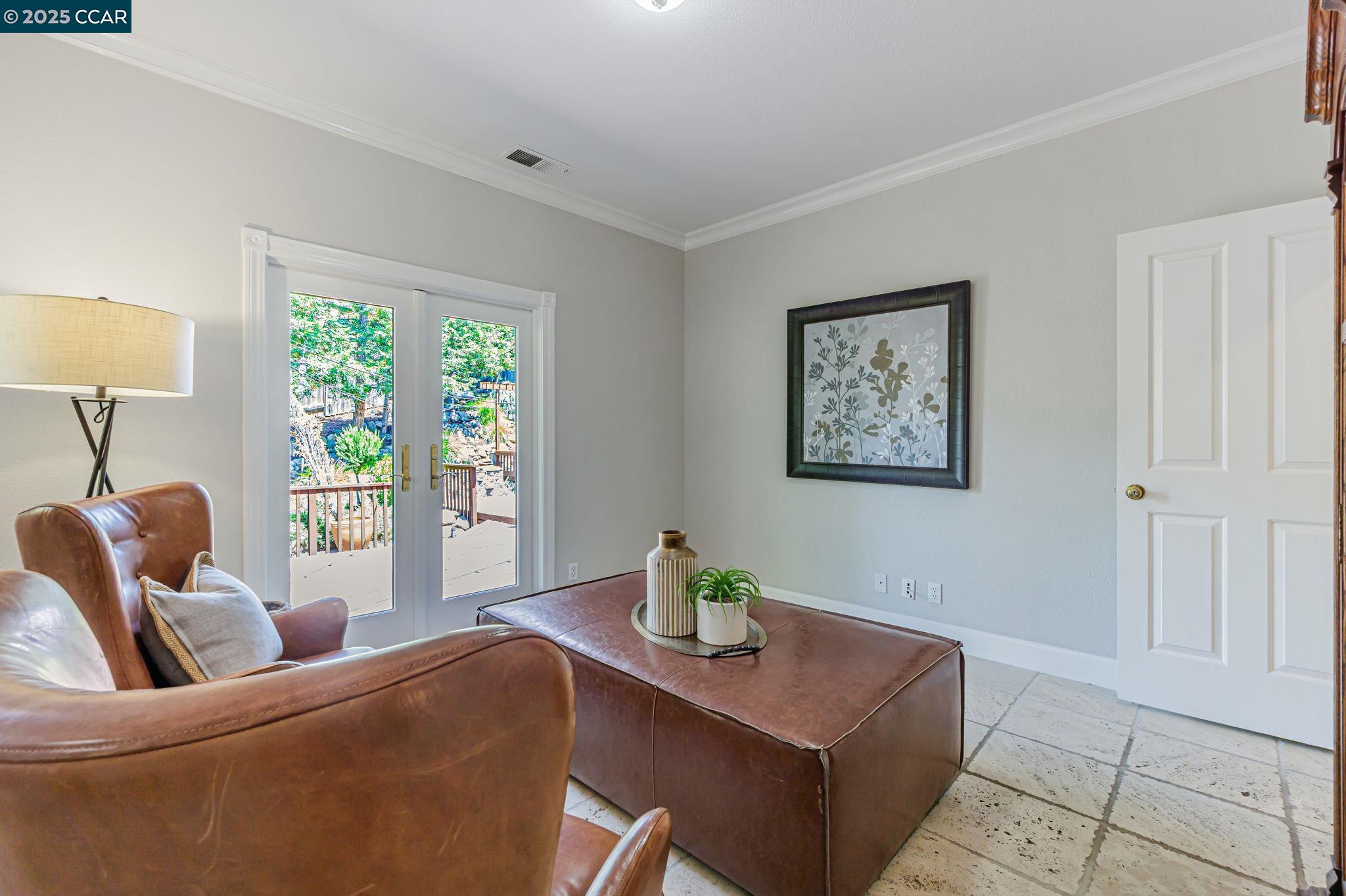 Detail Gallery Image 12 of 58 For 631 La Vista Rd, Walnut Creek,  CA 94598-4845 - 4 Beds | 4 Baths