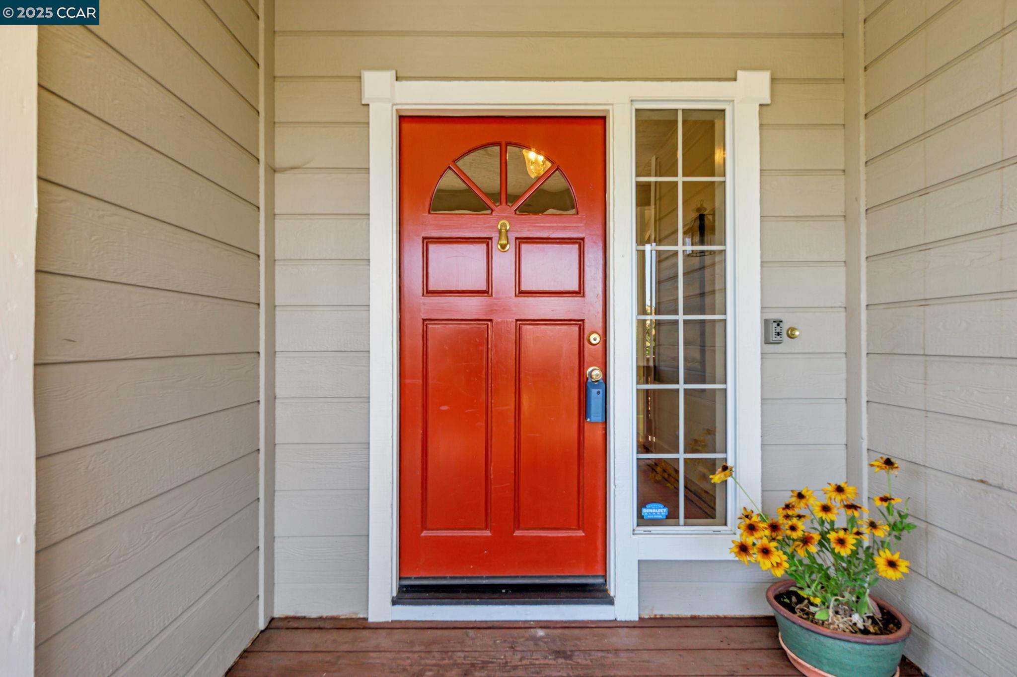 Detail Gallery Image 5 of 58 For 631 La Vista Rd, Walnut Creek,  CA 94598-4845 - 4 Beds | 4 Baths