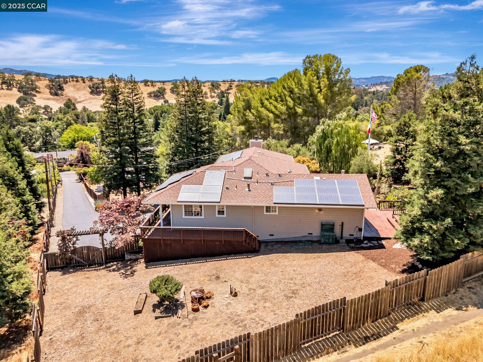 Detail Gallery Image 52 of 58 For 631 La Vista Rd, Walnut Creek,  CA 94598-4845 - 4 Beds | 4 Baths