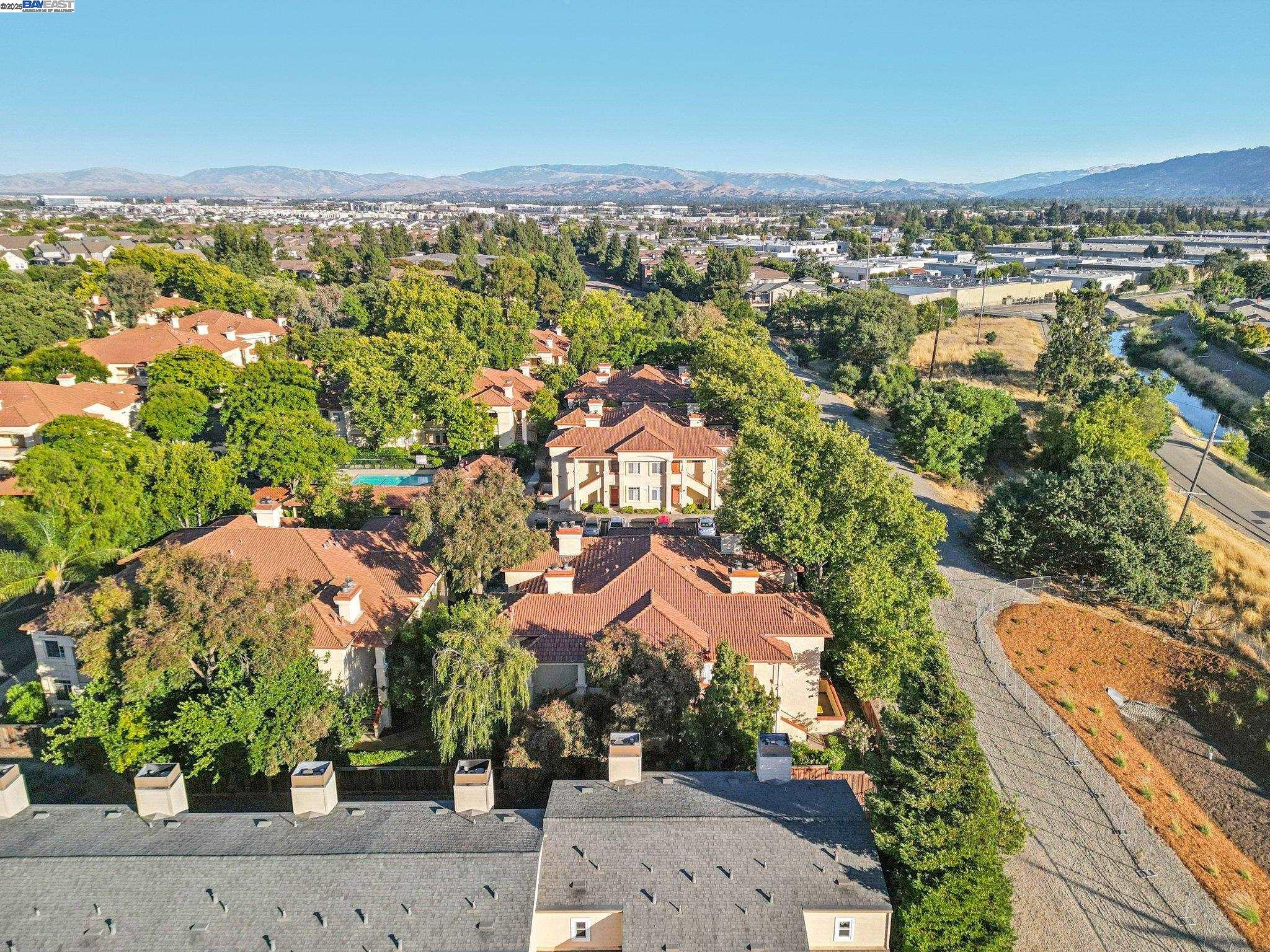 Detail Gallery Image 46 of 48 For 7020 Stagecoach Road a,  Dublin,  CA 94568 - 1 Beds | 1 Baths