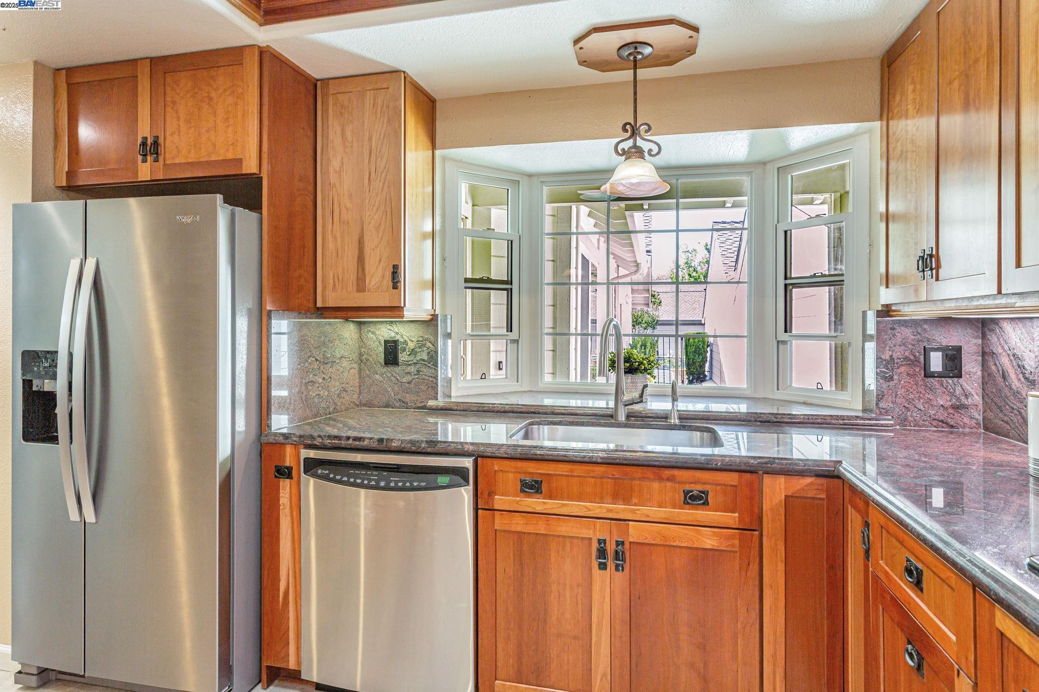 Photo #11: 41106097 Listing: Photo #11
