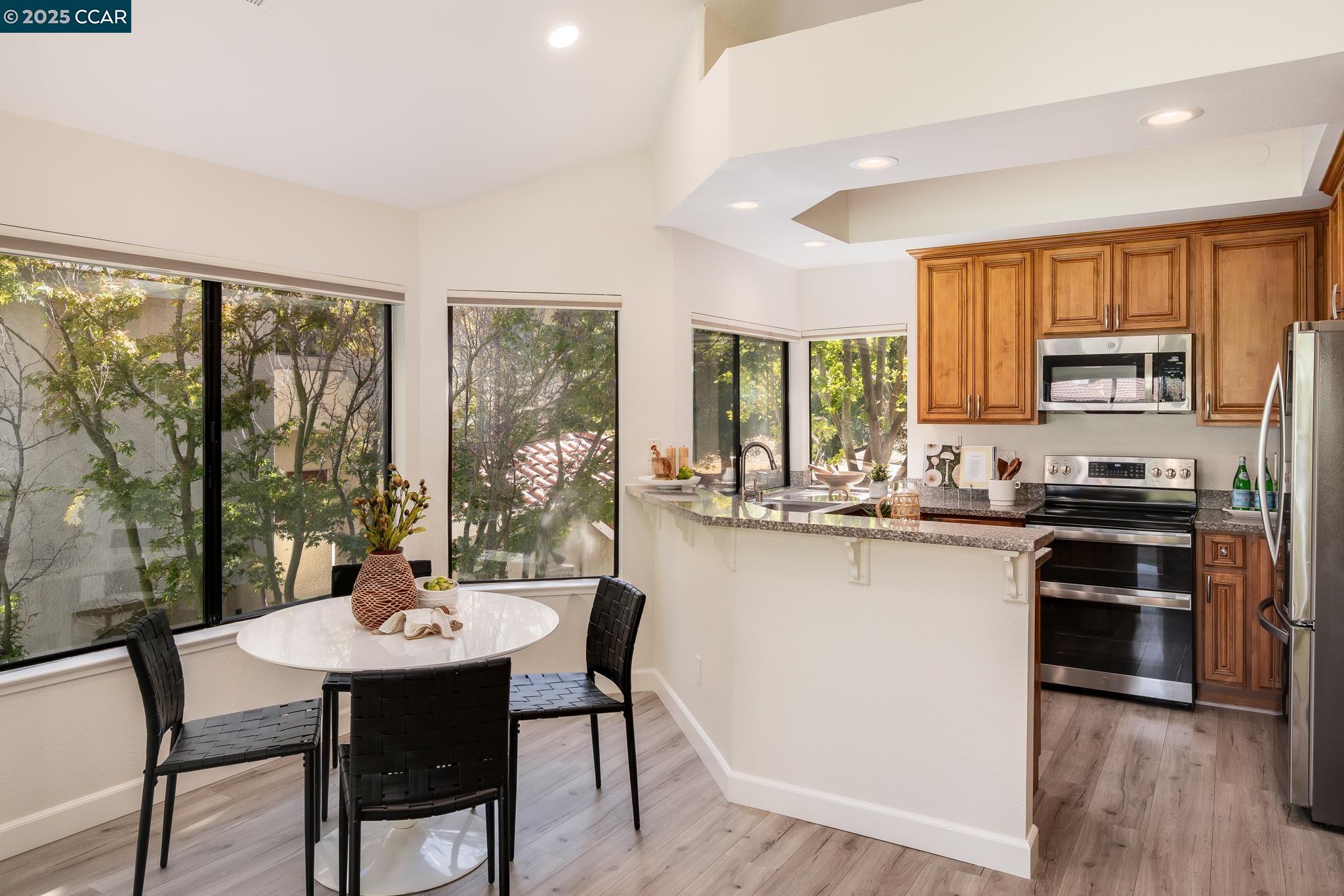 Photo #10: 41106101 Listing: Photo #10