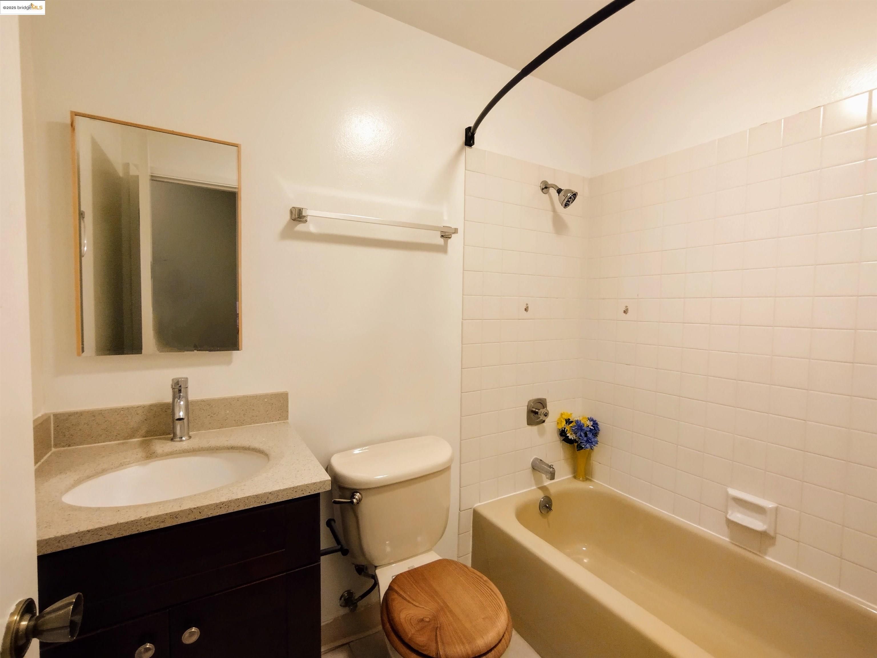 Photo #13: 41106104 Listing: Photo #13