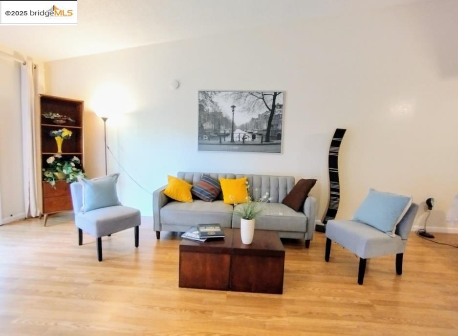 Photo #3: 41106104 Listing 