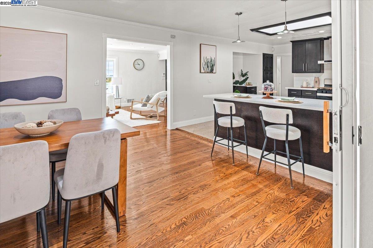 Detail Gallery Image 11 of 56 For 1876 Benedict Dr, San Leandro,  CA 94577 - 3 Beds | 3 Baths