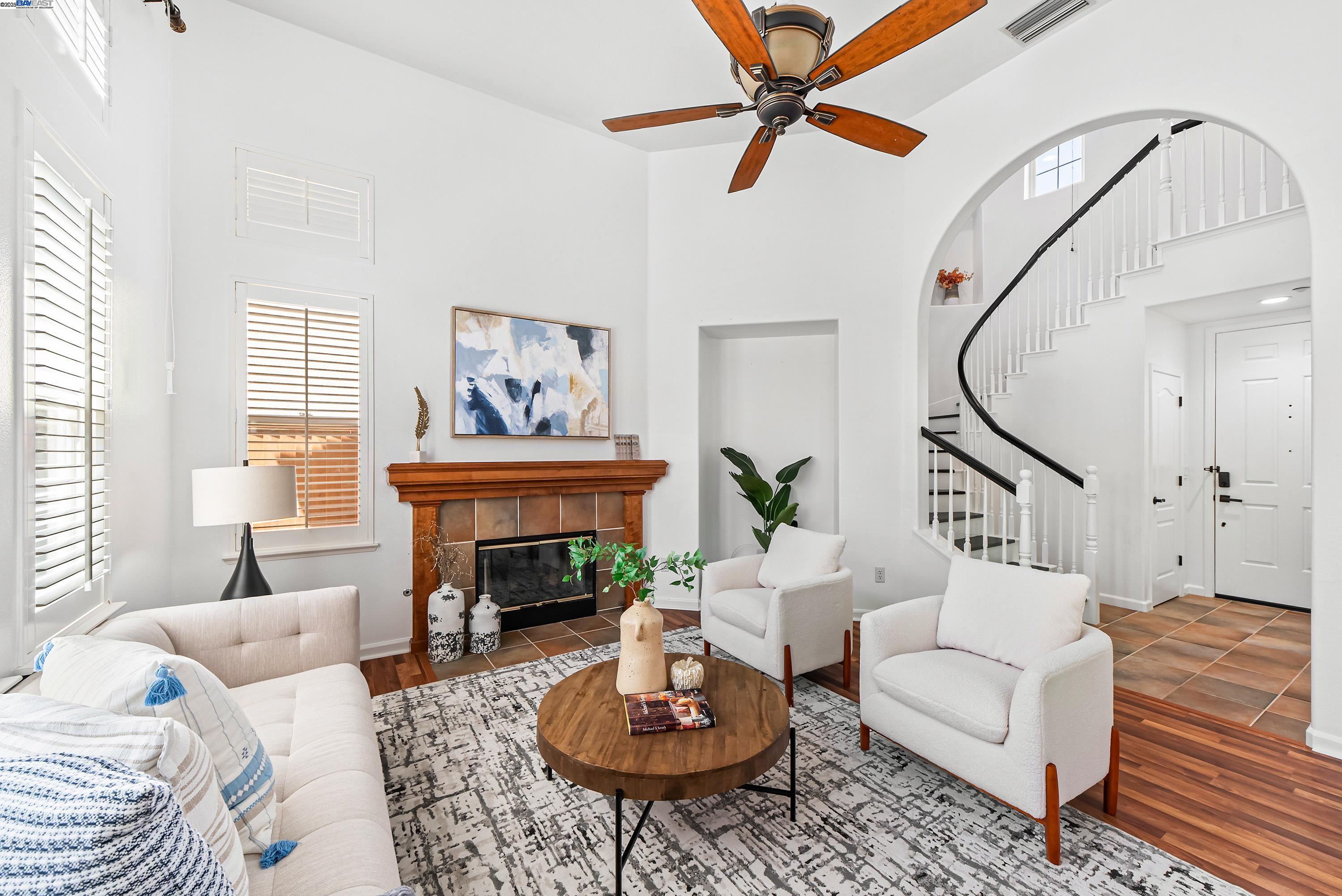 Detail Gallery Image 9 of 45 For 43 Ferdinand Way, Novato,  CA 94949 - 3 Beds | 2/1 Baths