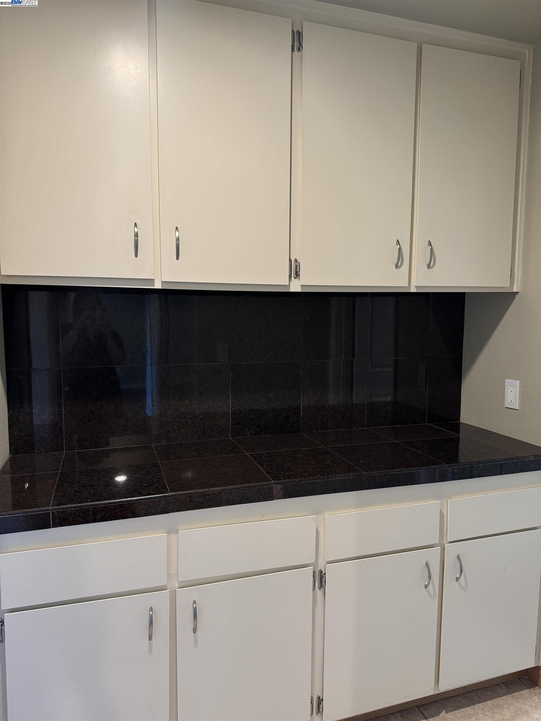 Detail Gallery Image 12 of 22 For 7765 Canyon Meadow Cir #H,  Pleasanton,  CA 94588 - 3 Beds | 2 Baths