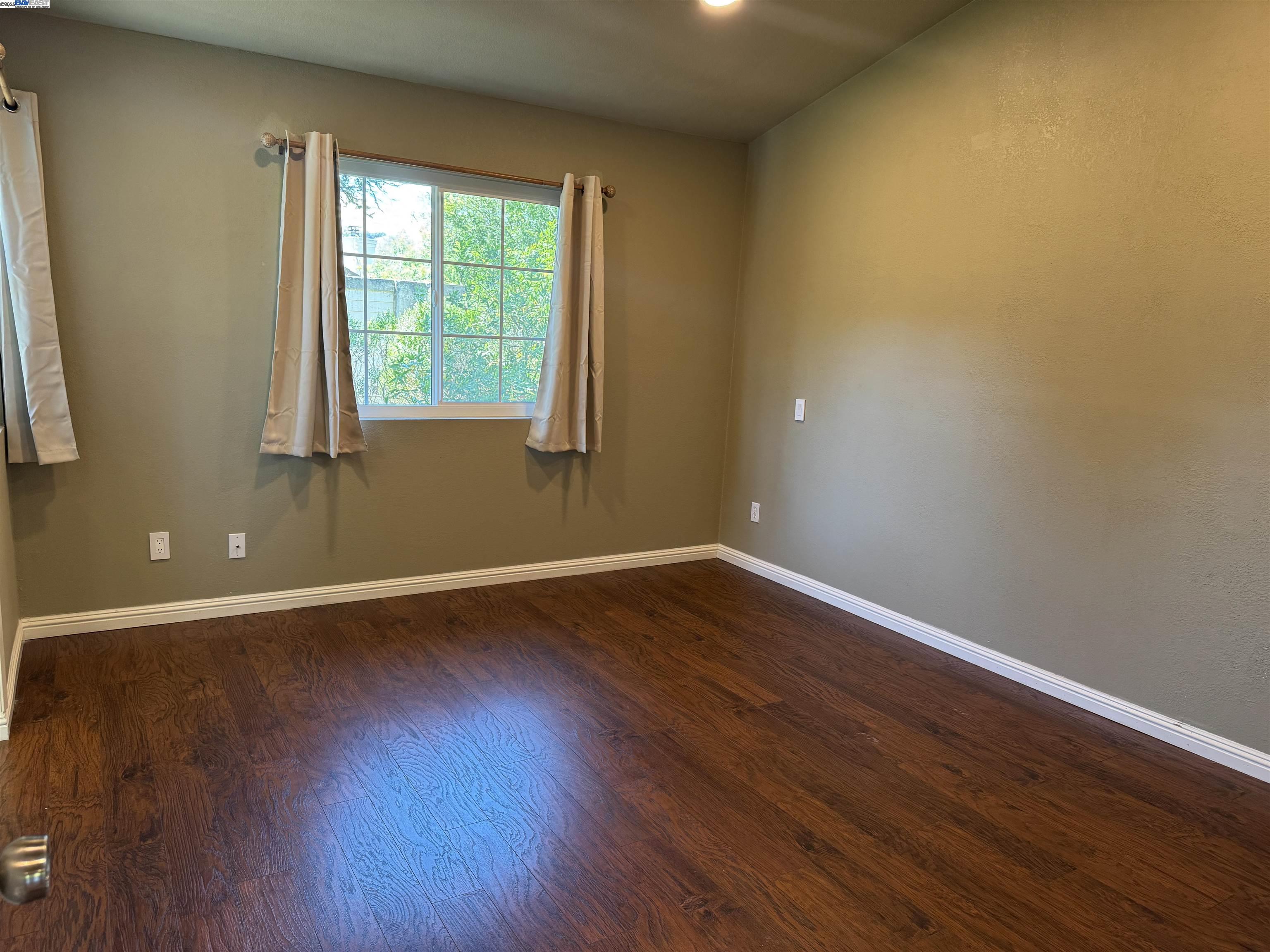 Detail Gallery Image 13 of 22 For 7765 Canyon Meadow Cir #H,  Pleasanton,  CA 94588 - 3 Beds | 2 Baths