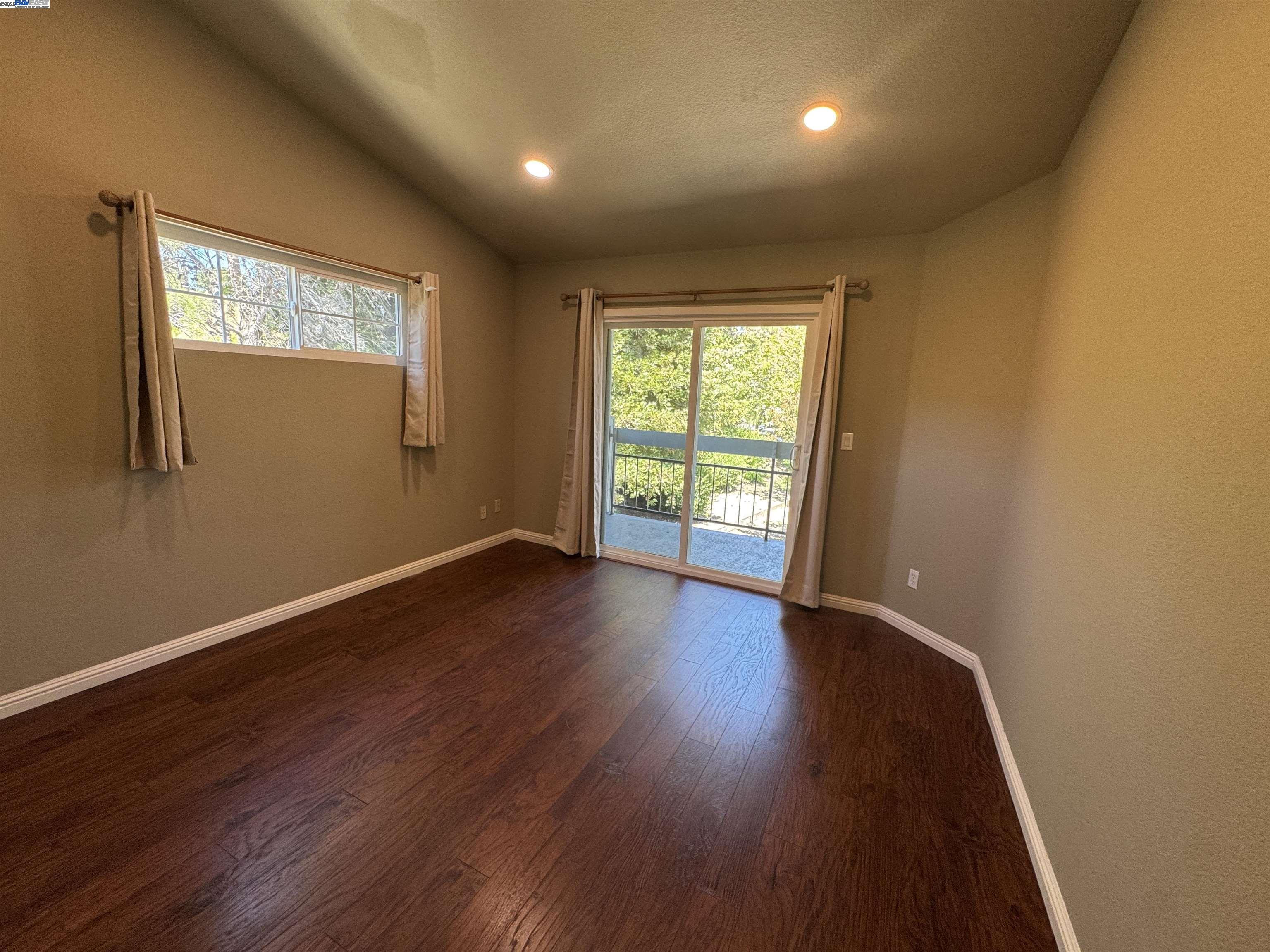 Detail Gallery Image 21 of 22 For 7765 Canyon Meadow Cir #H,  Pleasanton,  CA 94588 - 3 Beds | 2 Baths