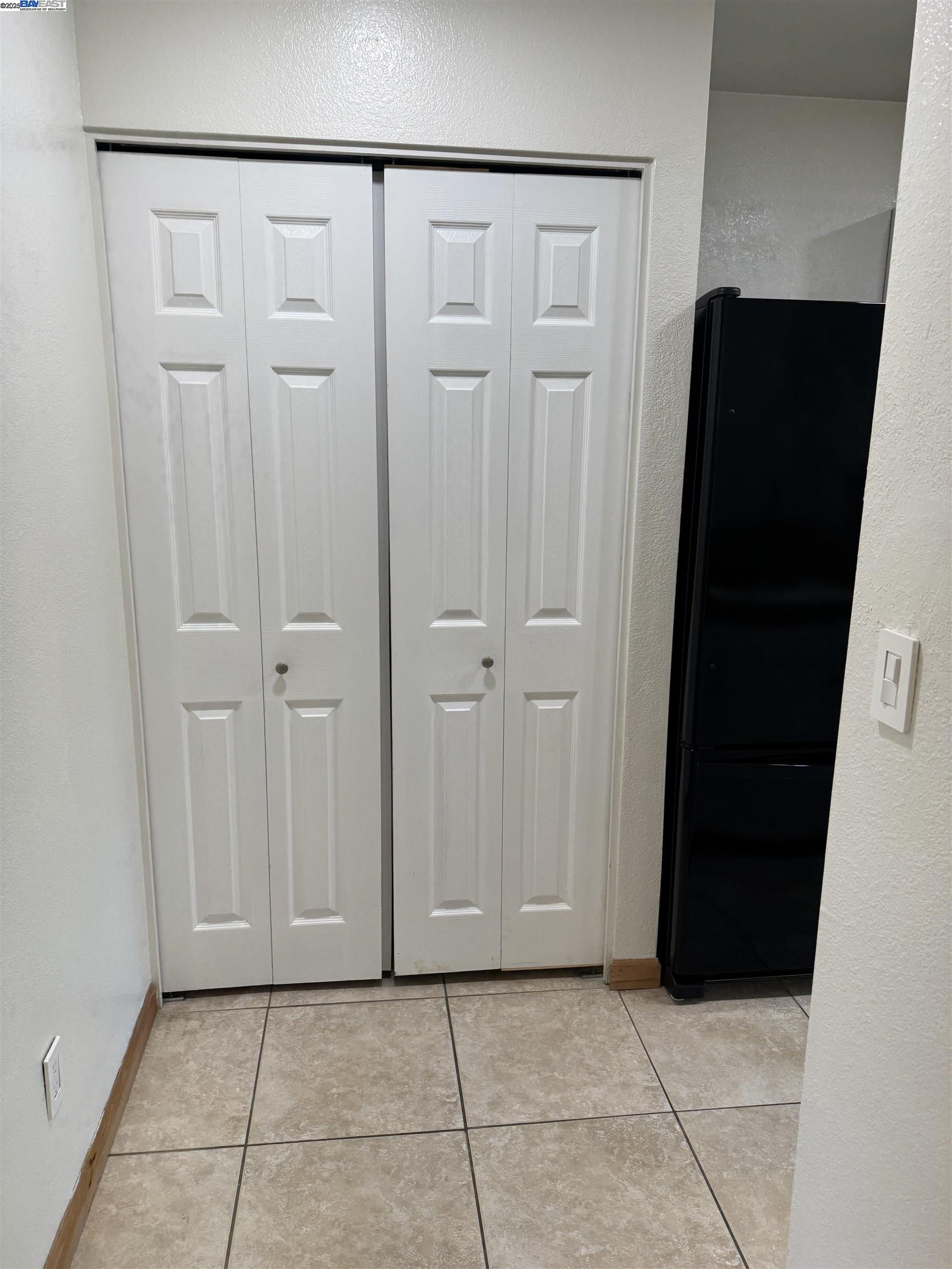 Detail Gallery Image 7 of 22 For 7765 Canyon Meadow Cir #H,  Pleasanton,  CA 94588 - 3 Beds | 2 Baths