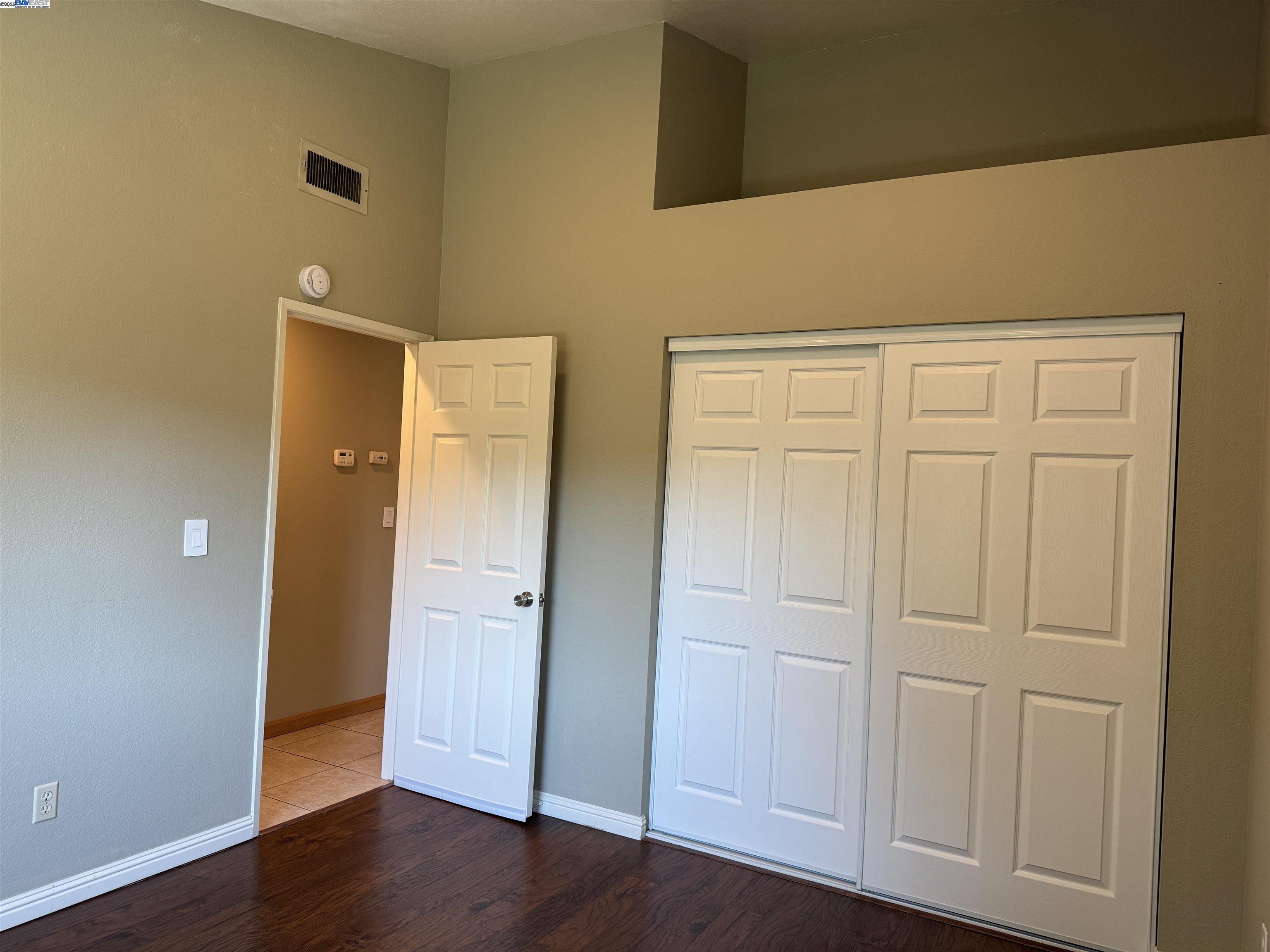 Detail Gallery Image 9 of 22 For 7765 Canyon Meadow Cir #H,  Pleasanton,  CA 94588 - 3 Beds | 2 Baths