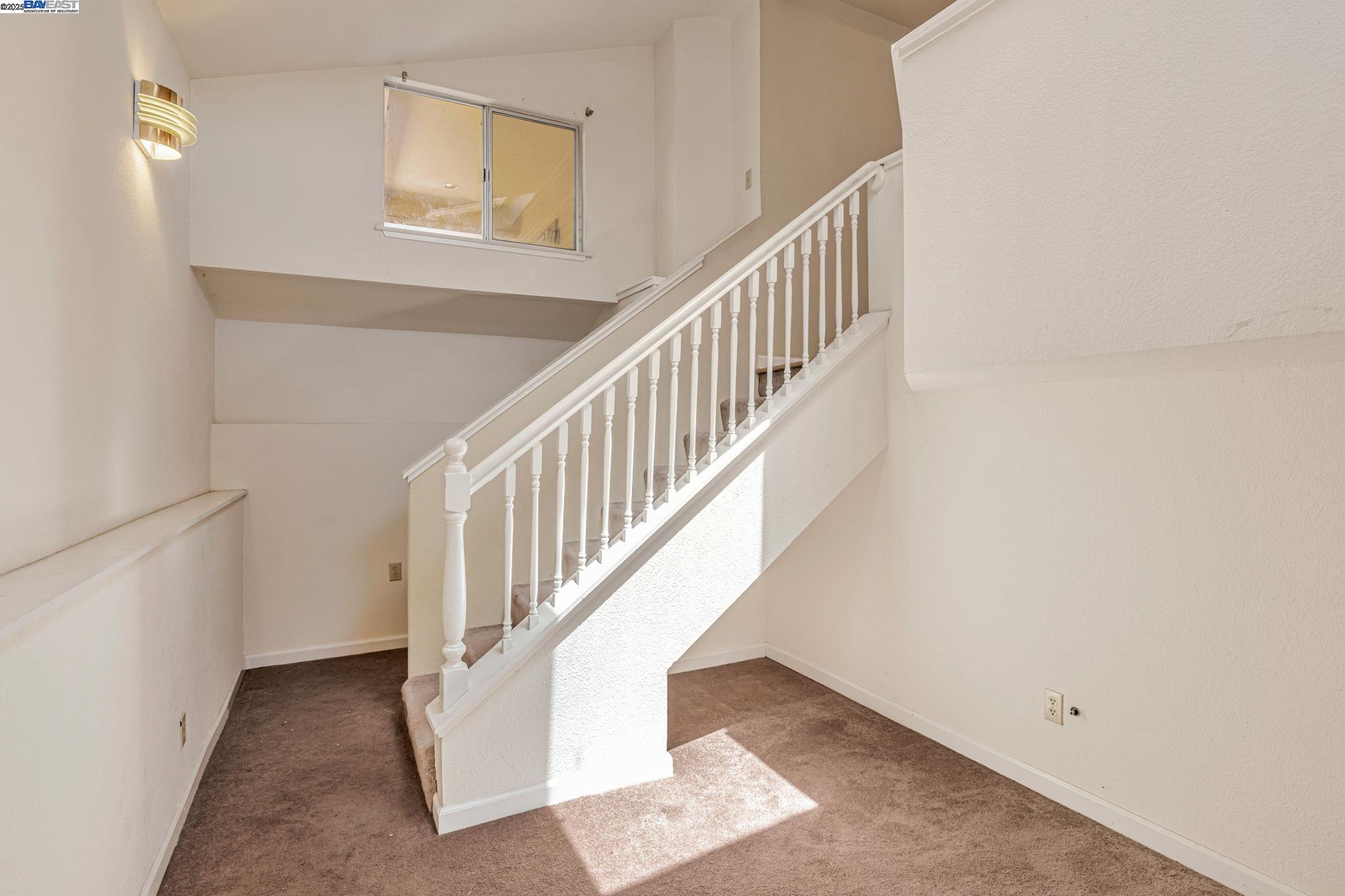 Detail Gallery Image 19 of 39 For 2230 Sol St., San Leandro,  CA 94578-1355 - 4 Beds | 2/1 Baths