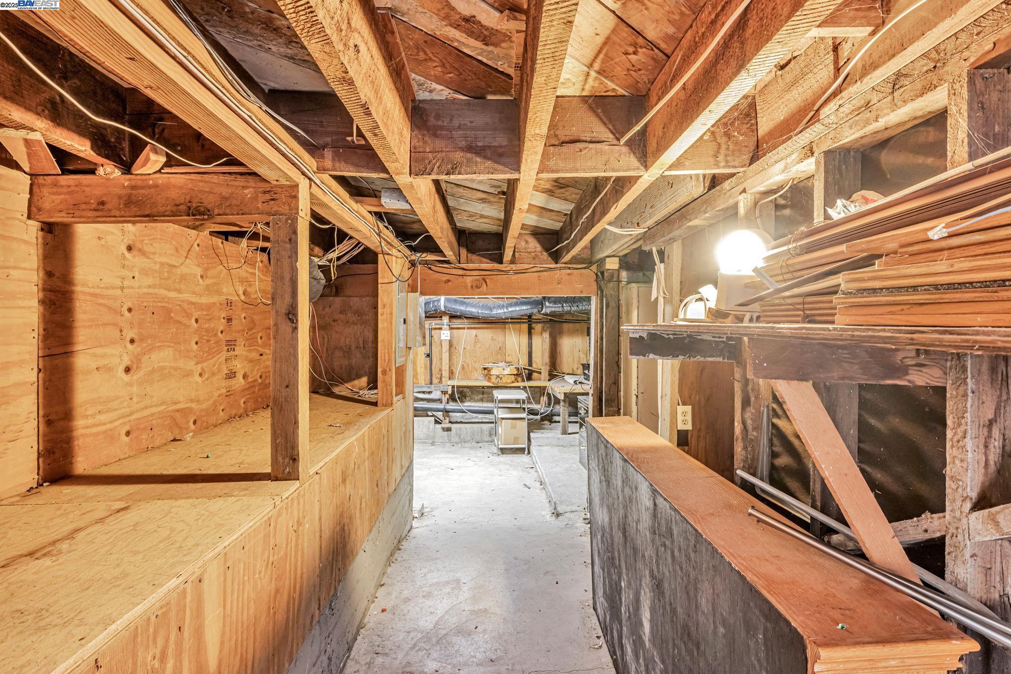 Detail Gallery Image 20 of 39 For 2230 Sol St., San Leandro,  CA 94578-1355 - 4 Beds | 2/1 Baths