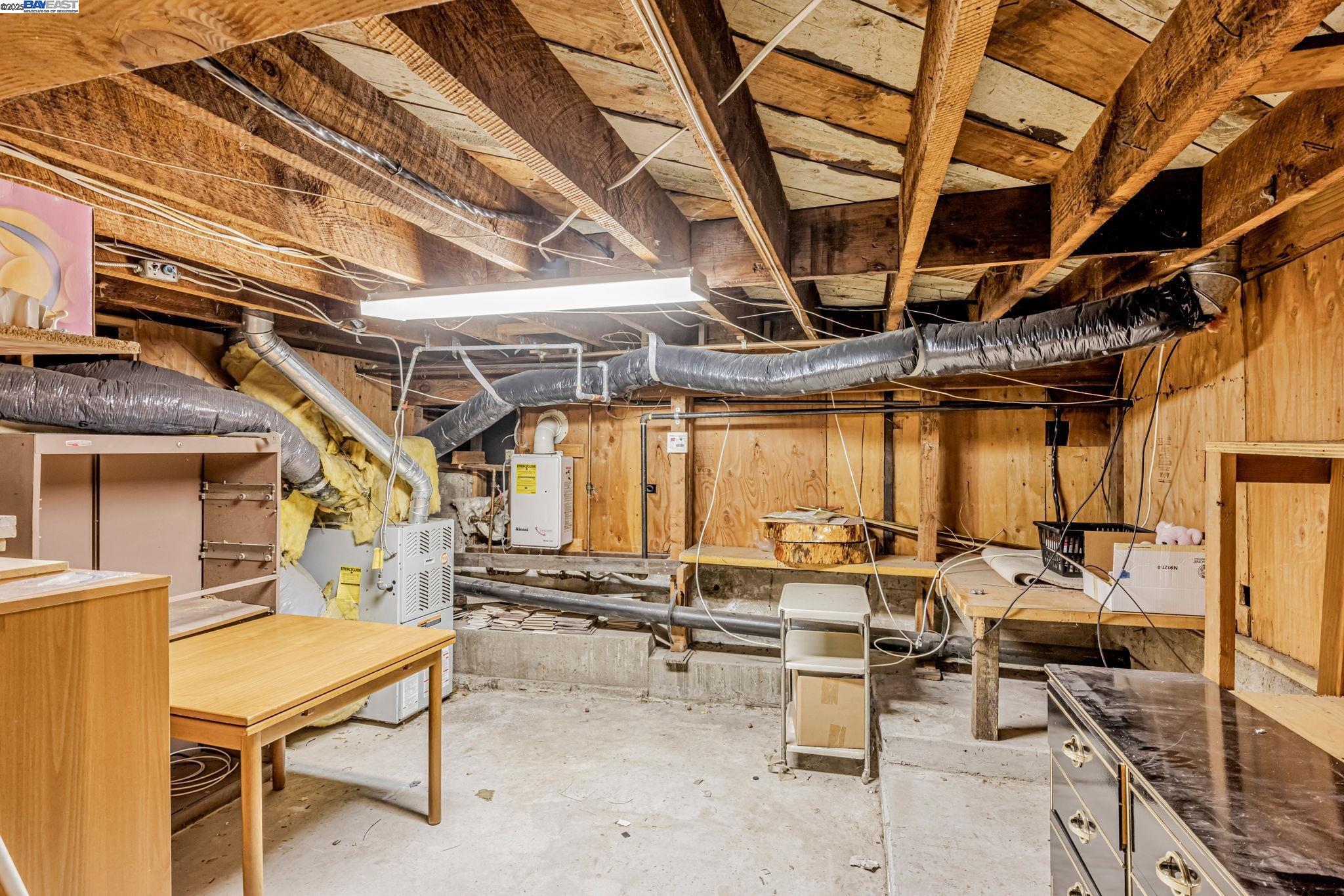 Detail Gallery Image 21 of 39 For 2230 Sol St., San Leandro,  CA 94578-1355 - 4 Beds | 2/1 Baths