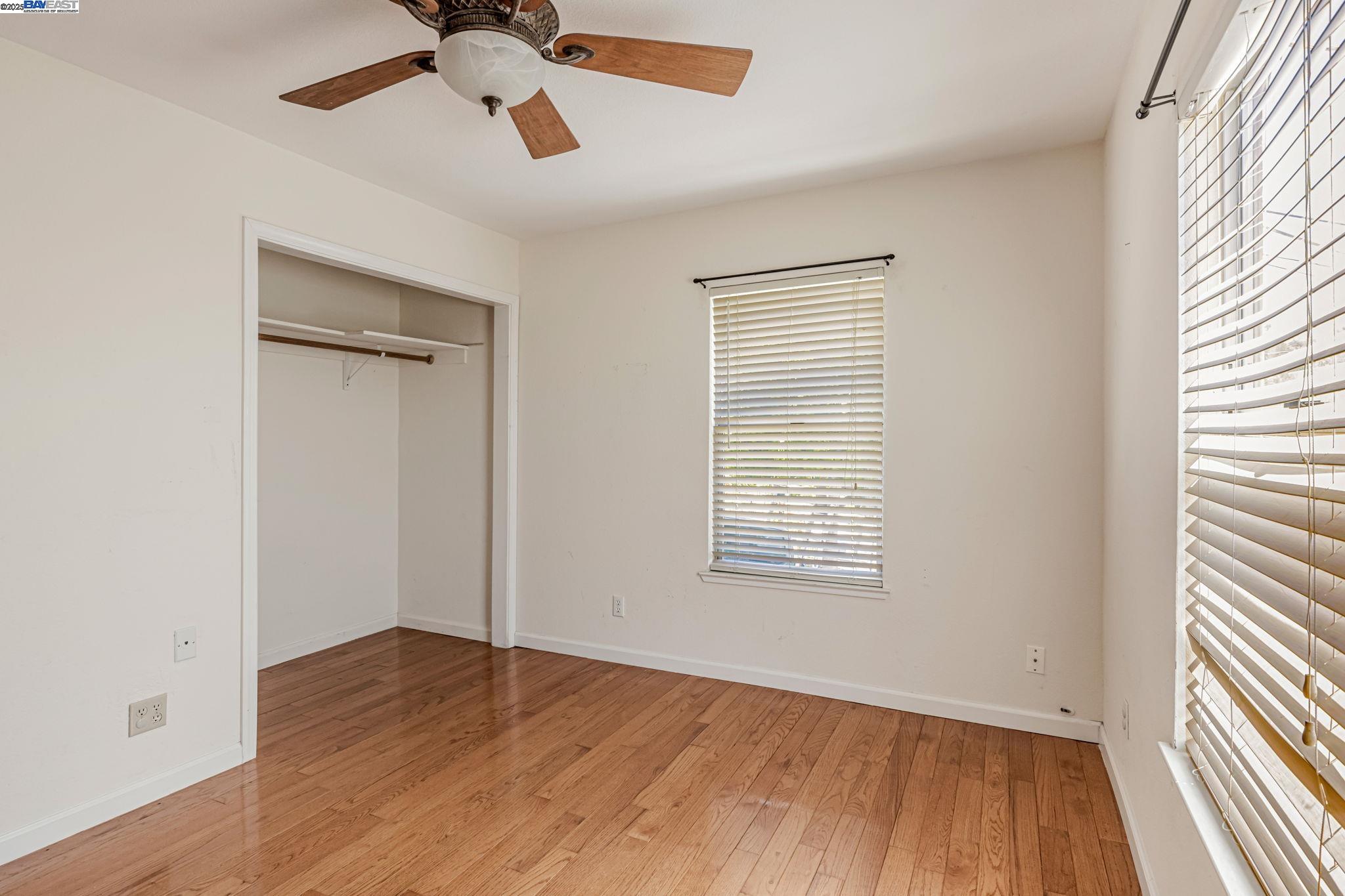 Detail Gallery Image 24 of 39 For 2230 Sol St., San Leandro,  CA 94578-1355 - 4 Beds | 2/1 Baths