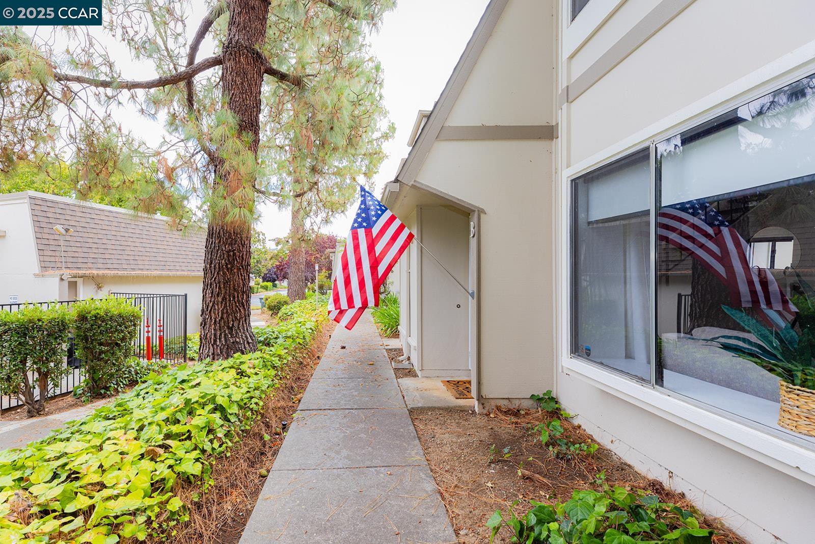 Photo #3: 41106113 Listing 