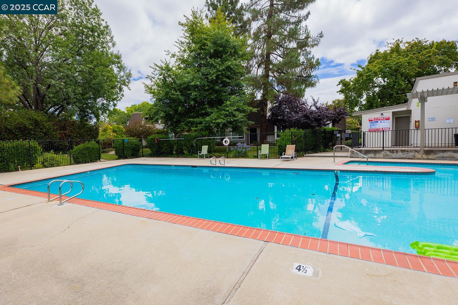 Photo #6: 41106113 Listing 