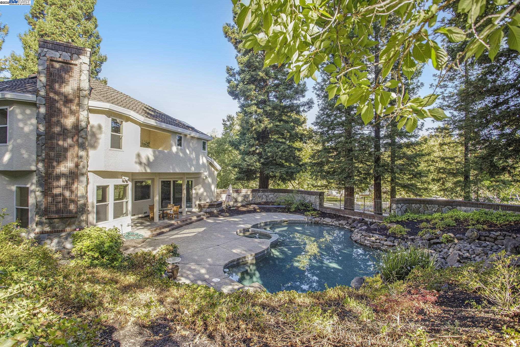 Detail Gallery Image 33 of 40 For 3 Blackhawk Club Ct, Danville,  CA 94506 - 3 Beds | 2/1 Baths