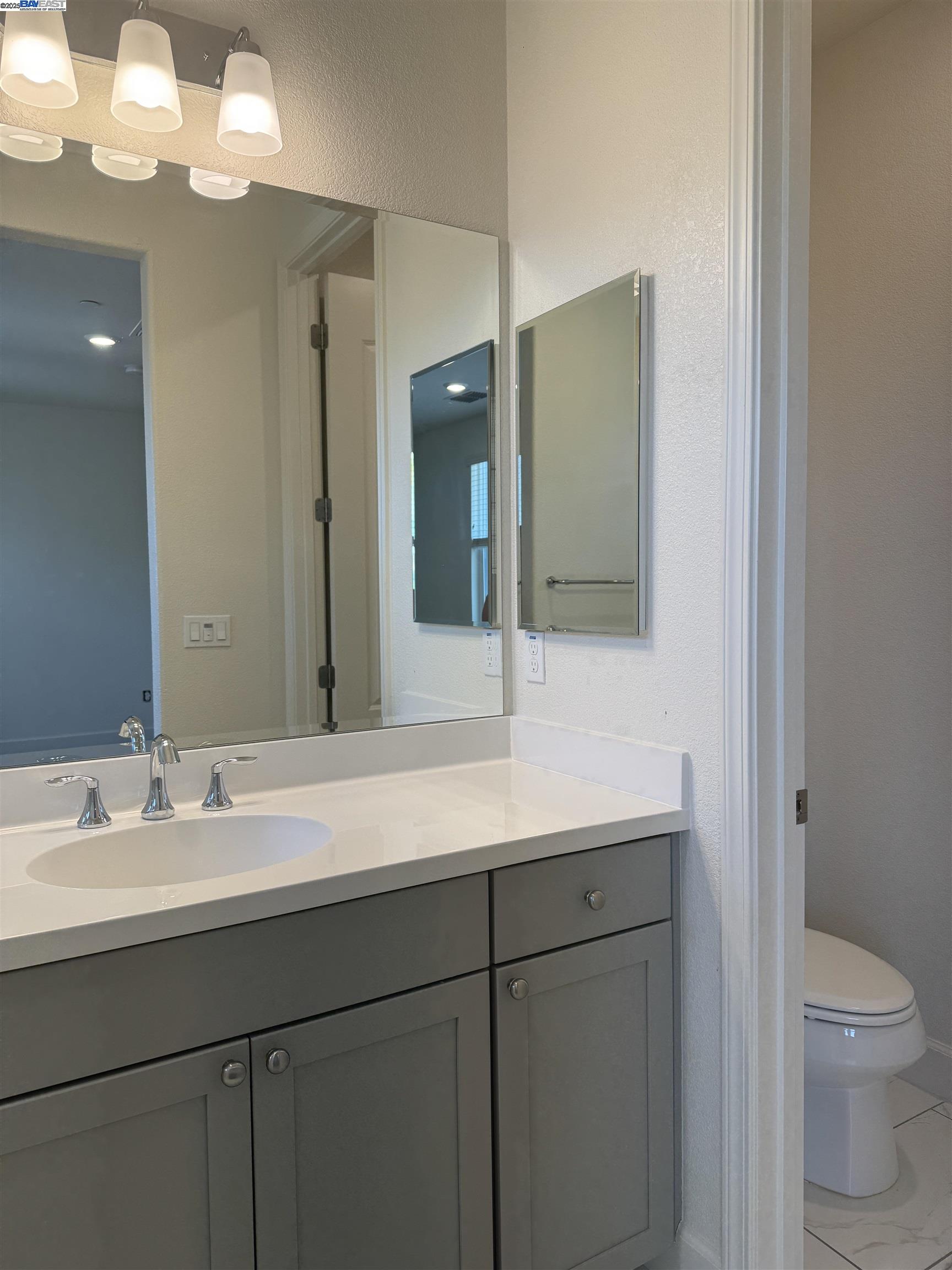 Detail Gallery Image 24 of 26 For 3906 Guerneville Way, Dublin,  CA 94568 - 3 Beds | 3/1 Baths