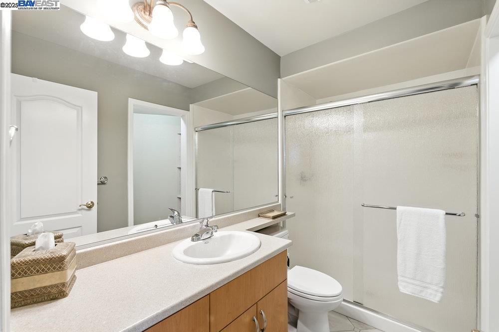 Detail Gallery Image 8 of 50 For 21798 Independent School Rd, Castro Valley,  CA 94552 - 8 Beds | 8 Baths