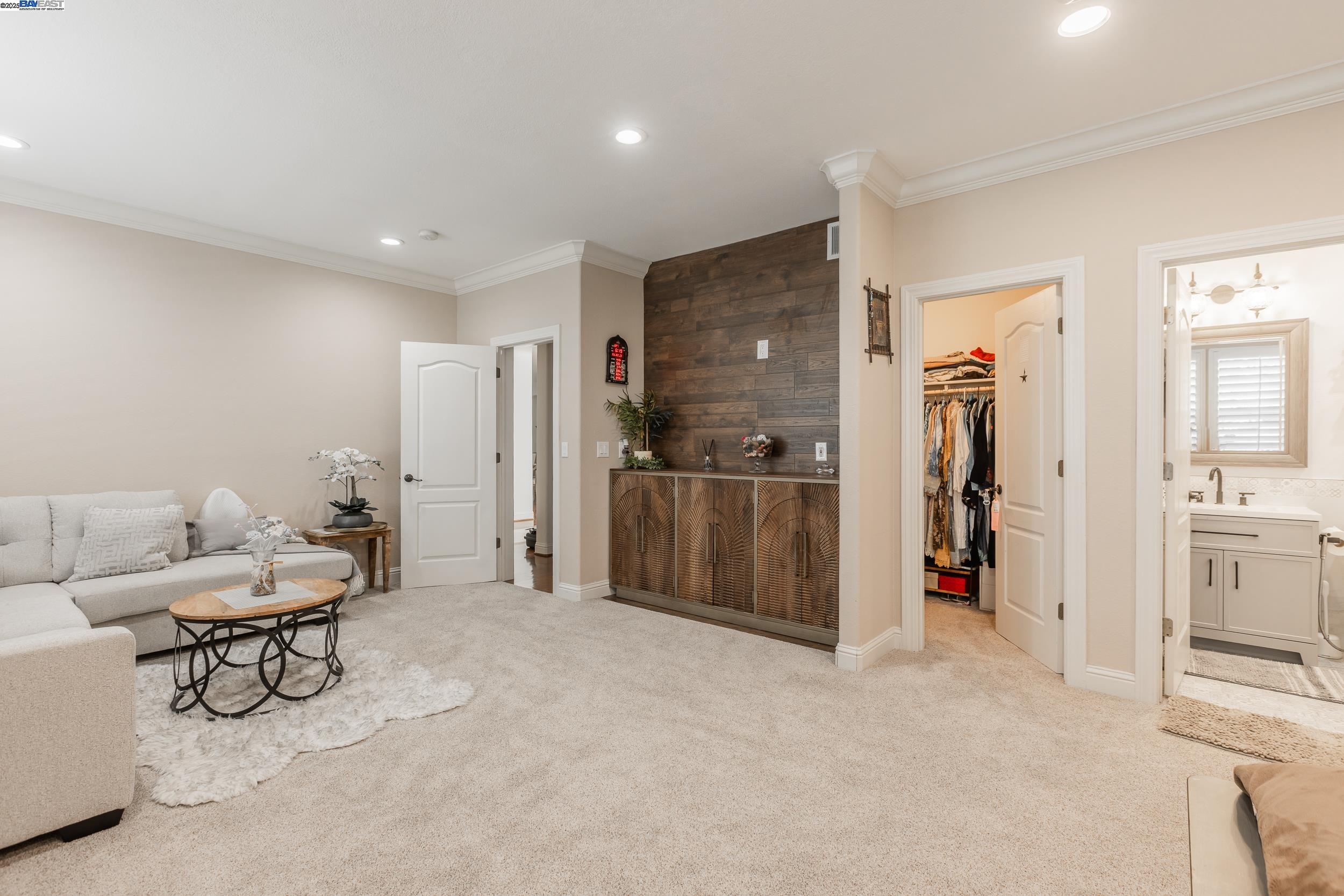 Detail Gallery Image 17 of 48 For 2626 Carmella Ct, San Jose,  CA 95135 - 6 Beds | 4/1 Baths
