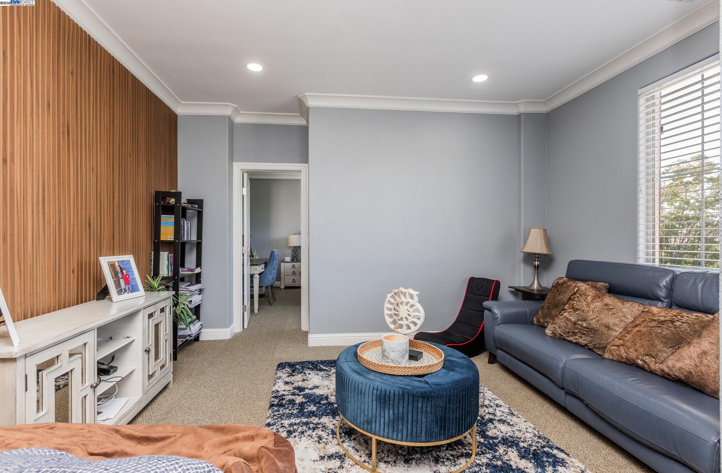 Detail Gallery Image 26 of 48 For 2626 Carmella Ct, San Jose,  CA 95135 - 6 Beds | 4/1 Baths