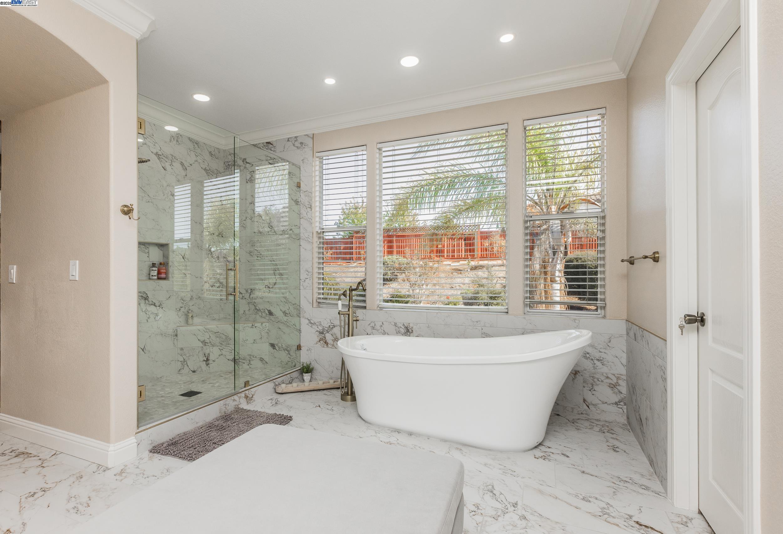 Detail Gallery Image 35 of 48 For 2626 Carmella Ct, San Jose,  CA 95135 - 6 Beds | 4/1 Baths