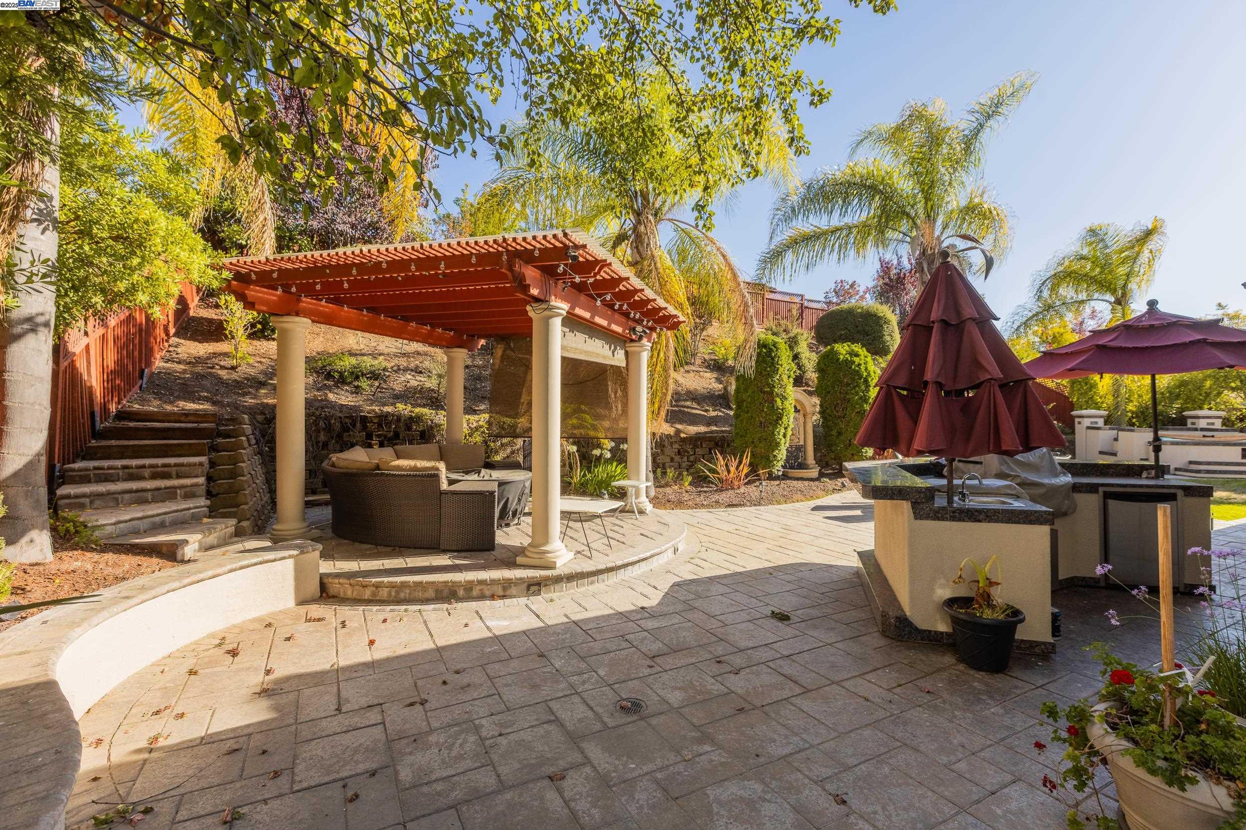 Detail Gallery Image 39 of 48 For 2626 Carmella Ct, San Jose,  CA 95135 - 6 Beds | 4/1 Baths