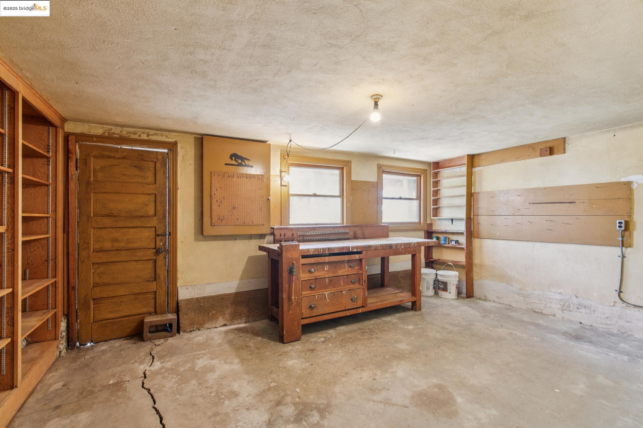 Detail Gallery Image 28 of 38 For 1110 Walnut St, Berkeley,  CA 94707 - 4 Beds | 1/1 Baths