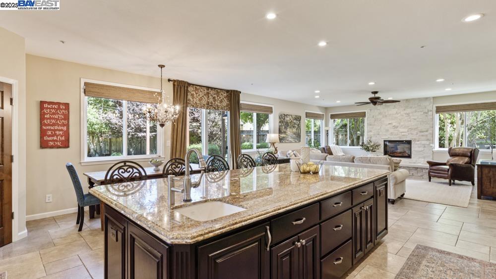 Detail Gallery Image 16 of 57 For 1348 Carlton Pl, Livermore,  CA 94550 - 6 Beds | 3 Baths
