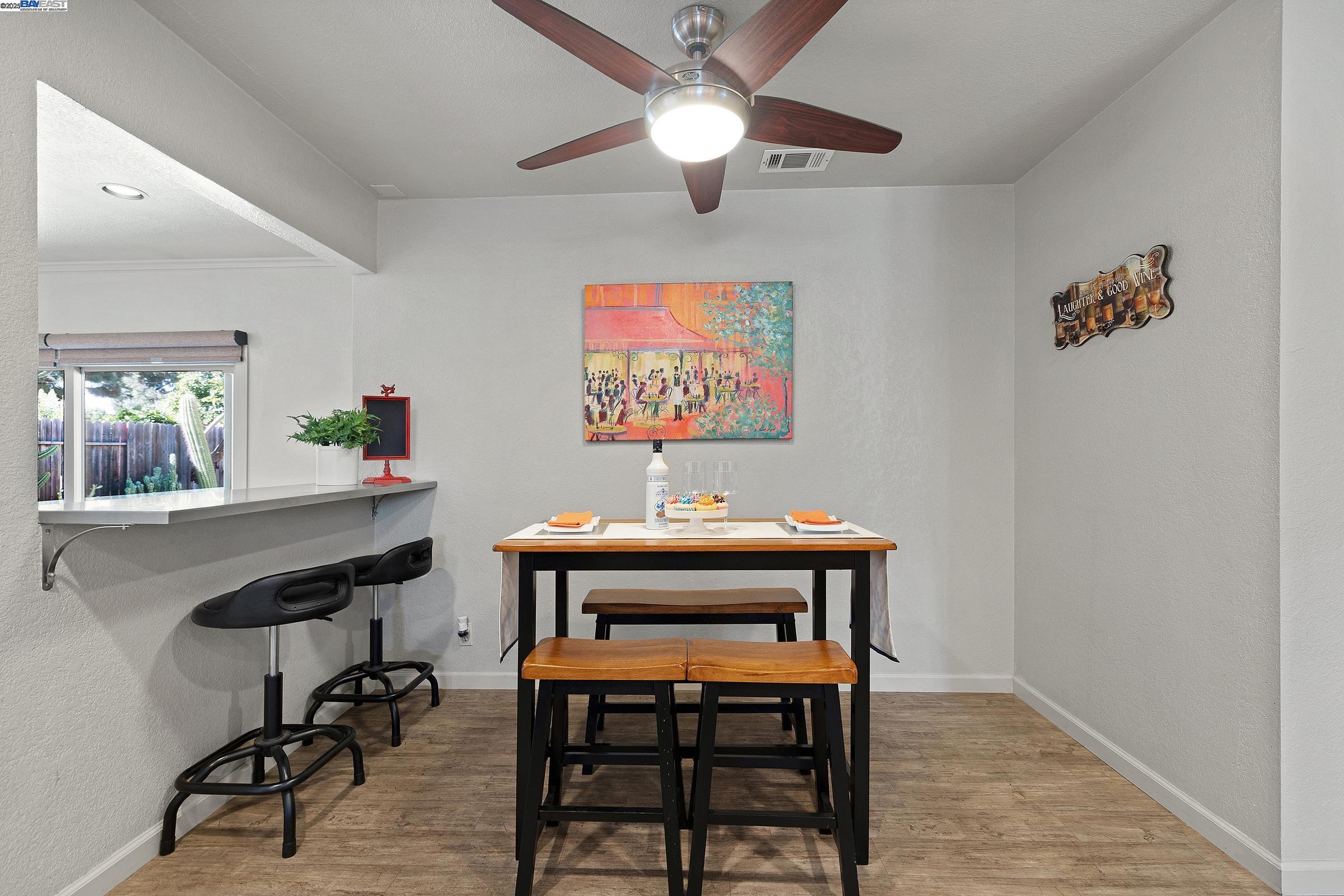 Detail Gallery Image 12 of 57 For 39024 Blacow Rd, Fremont,  CA 94538 - 4 Beds | 2 Baths