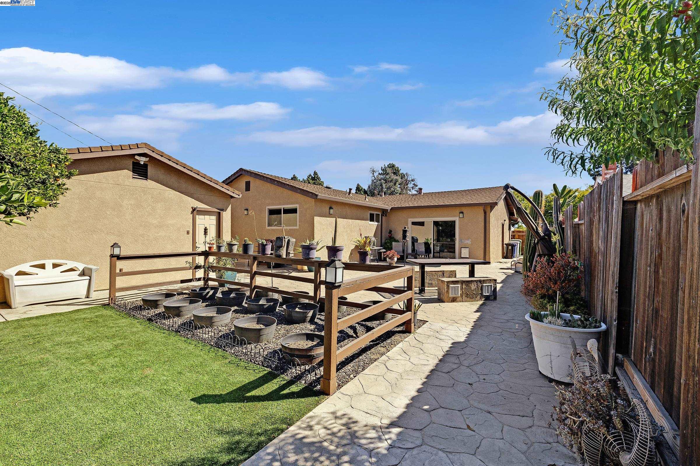 Detail Gallery Image 41 of 57 For 39024 Blacow Rd, Fremont,  CA 94538 - 4 Beds | 2 Baths