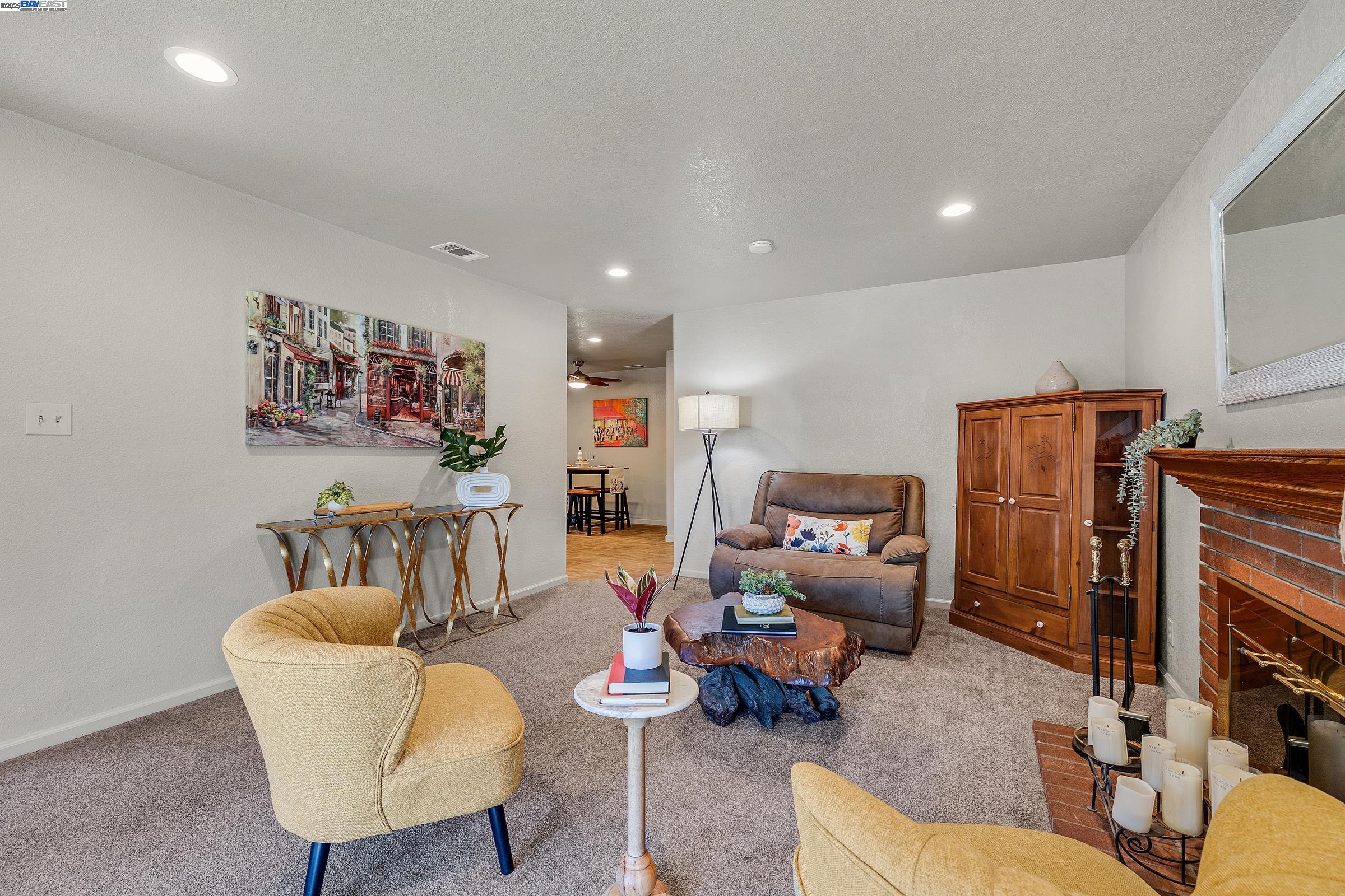 Detail Gallery Image 10 of 57 For 39024 Blacow Rd, Fremont,  CA 94538 - 4 Beds | 2 Baths