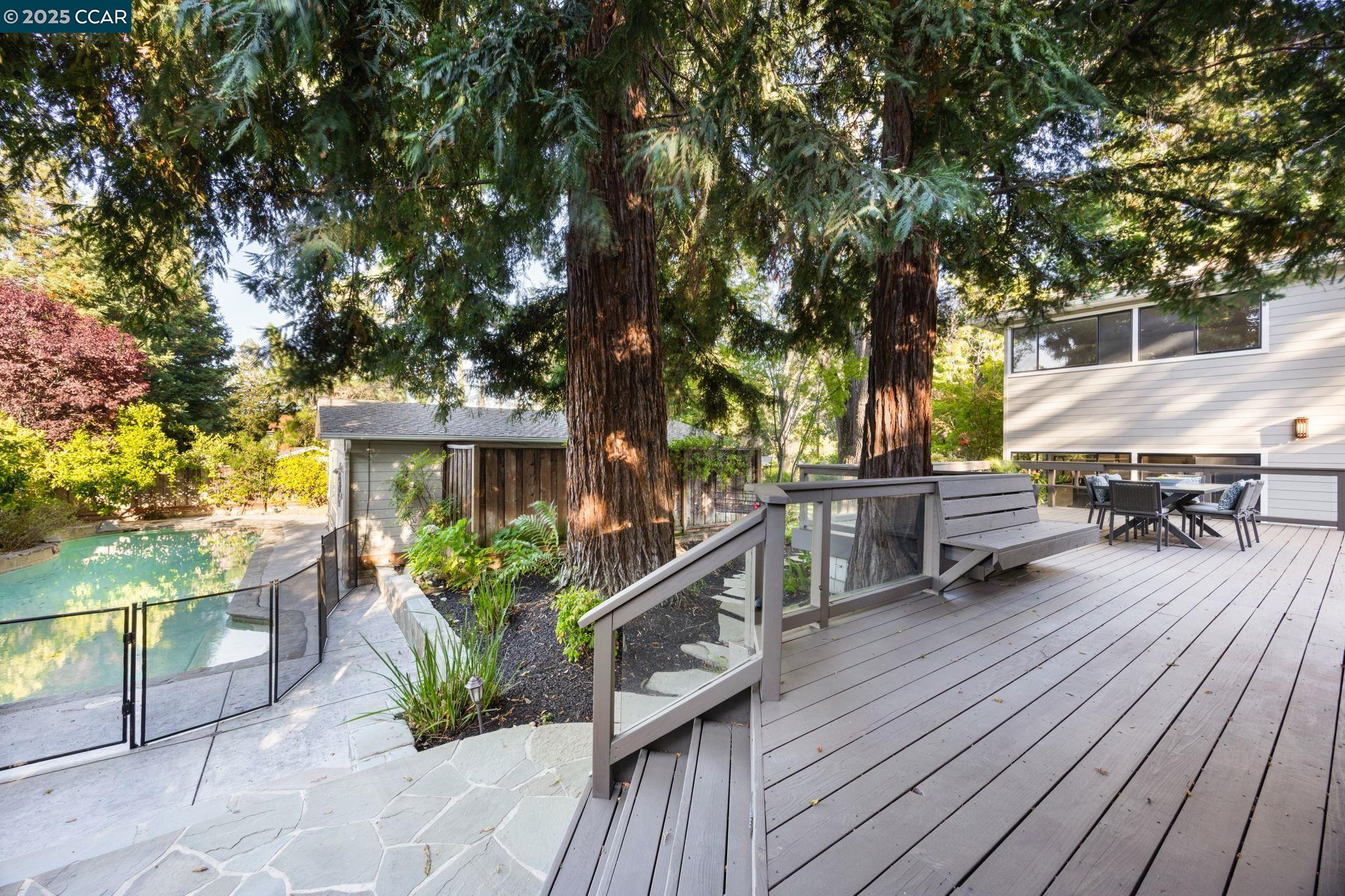 Detail Gallery Image 28 of 42 For 1834 Ivanhoe Ave, Lafayette,  CA 94549 - 5 Beds | 4 Baths