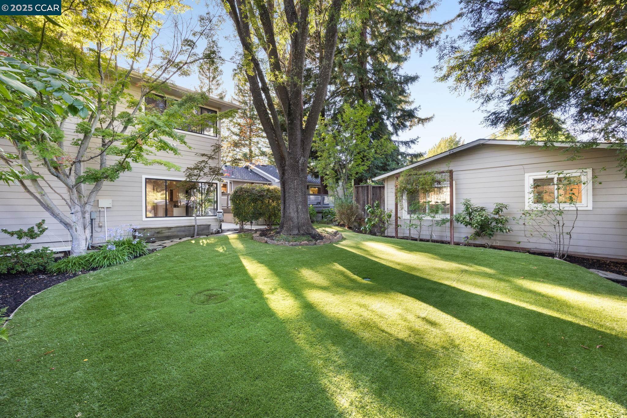 Detail Gallery Image 30 of 42 For 1834 Ivanhoe Ave, Lafayette,  CA 94549 - 5 Beds | 4 Baths
