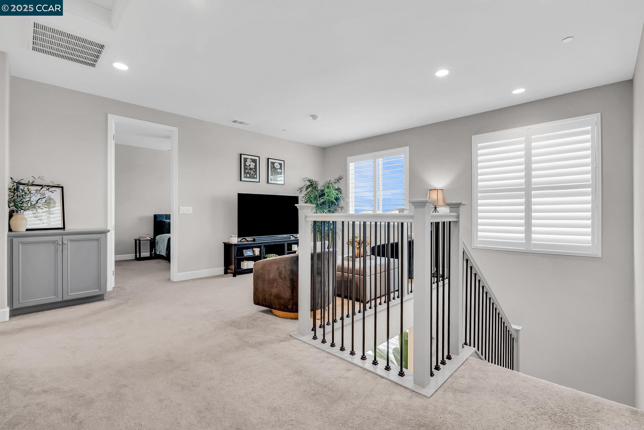 Detail Gallery Image 28 of 59 For 499 Yarrow Dr, Fairfield,  CA 94534 - 4 Beds | 2/1 Baths