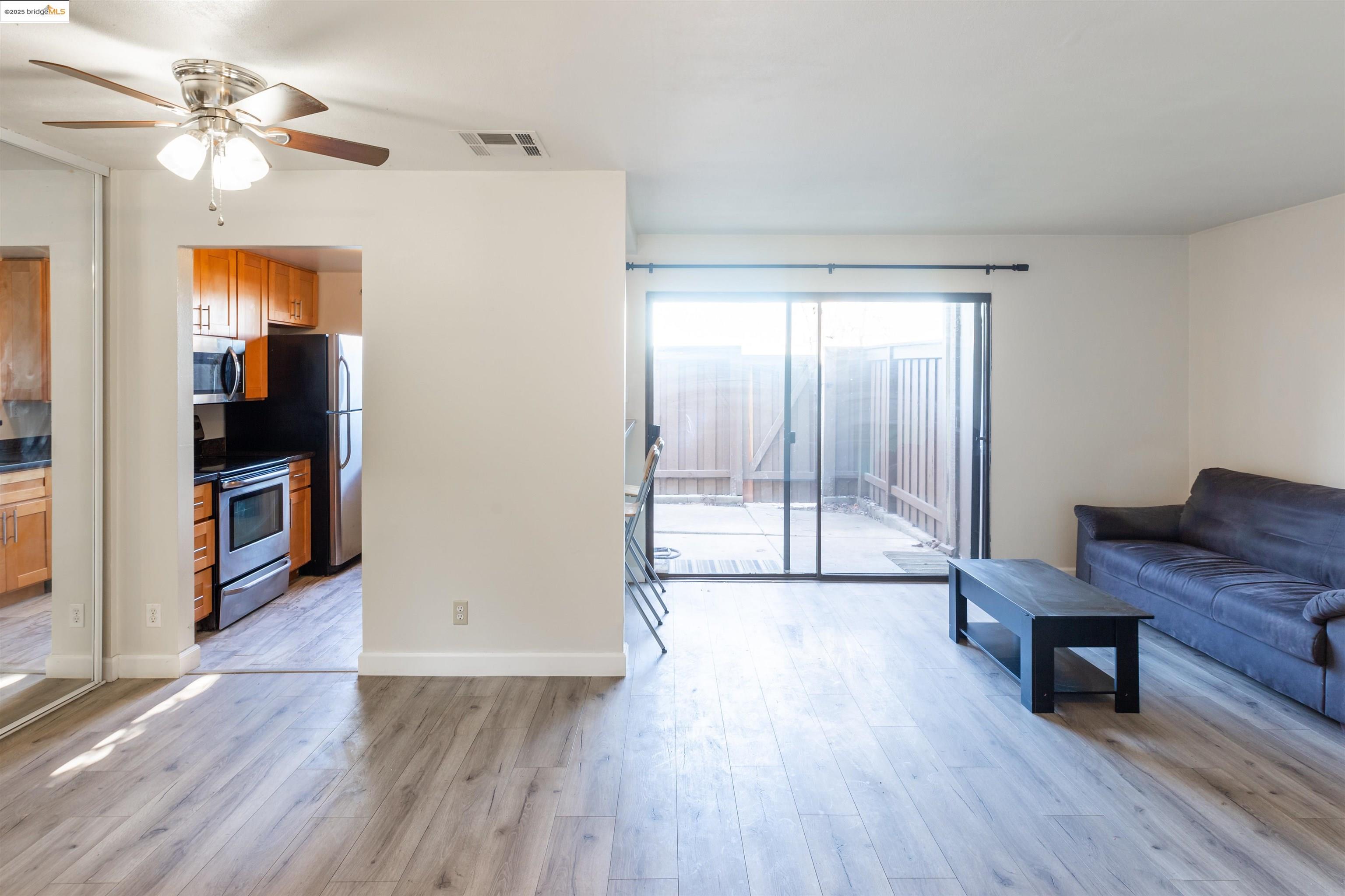 Photo #7: 41106147 Listing: Photo #7