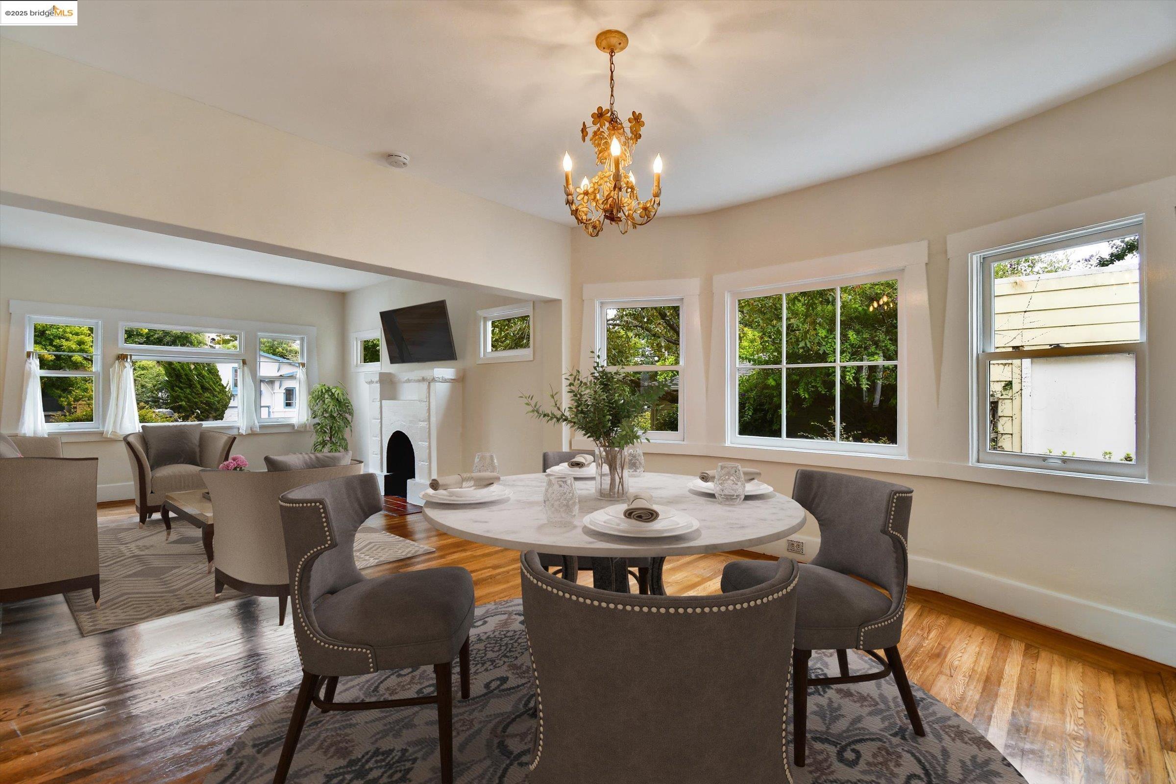 3817 Woodruff Ave, Oakland, California 94602, 2 Bedrooms Bedrooms, 6 Rooms Rooms,1 BathroomBathrooms,Residential,For Sale,3817 Woodruff Ave,41106148