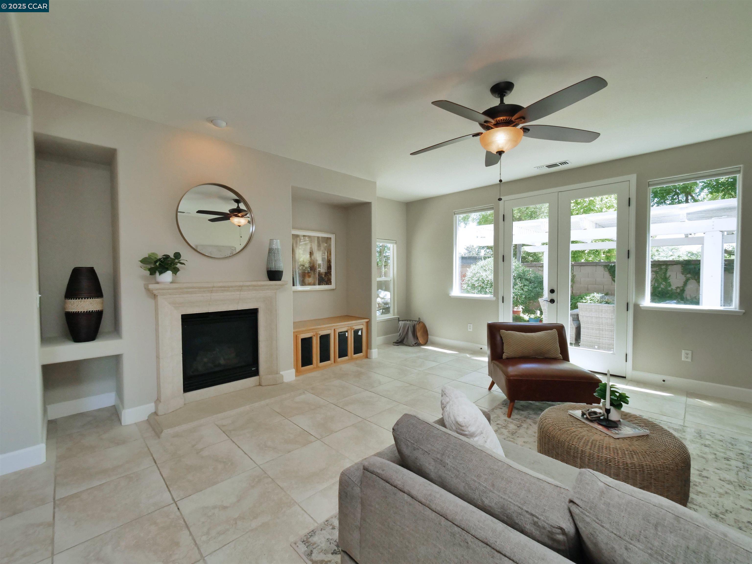 335 Suez Canal Lane, Sacramento, California 95834, 2 Bedrooms Bedrooms, 5 Rooms Rooms,2 BathroomsBathrooms,Residential,For Sale,335 Suez Canal Lane,41106150